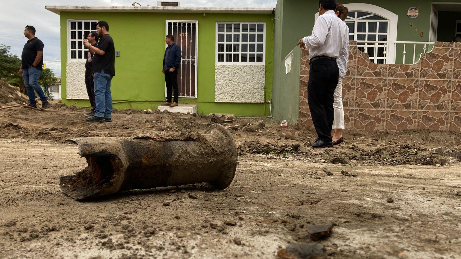 $!Tras las múltiples quejas por las fugas de drenaje, trabajan en rehabilitar obra de alcantarillado en Jabalíes