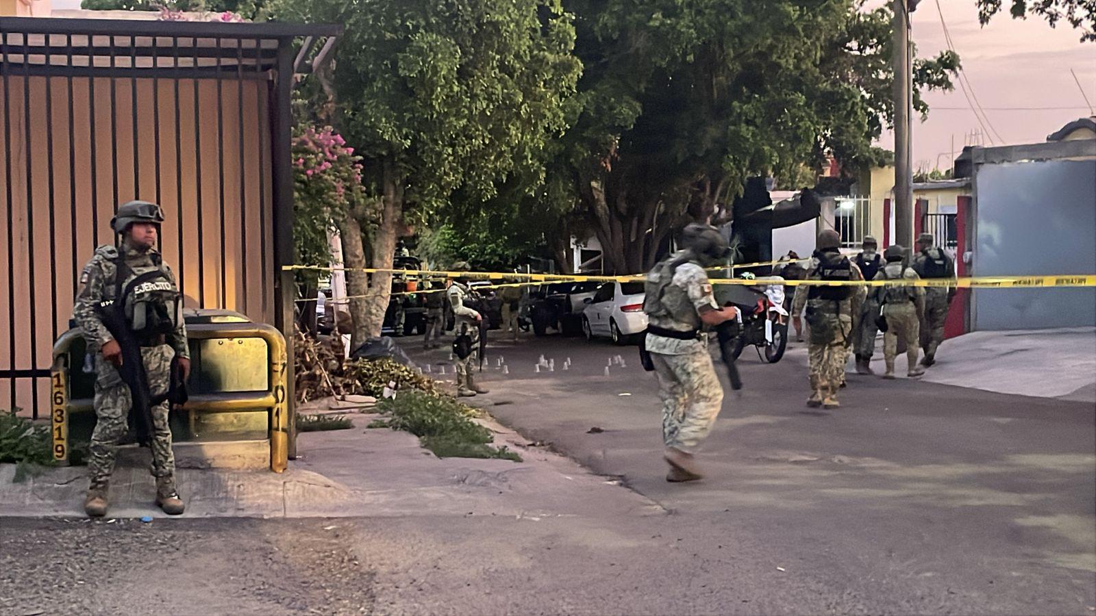 $!Asesinan a dos jóvenes en la colonia Villa Bonita, en Culiacán