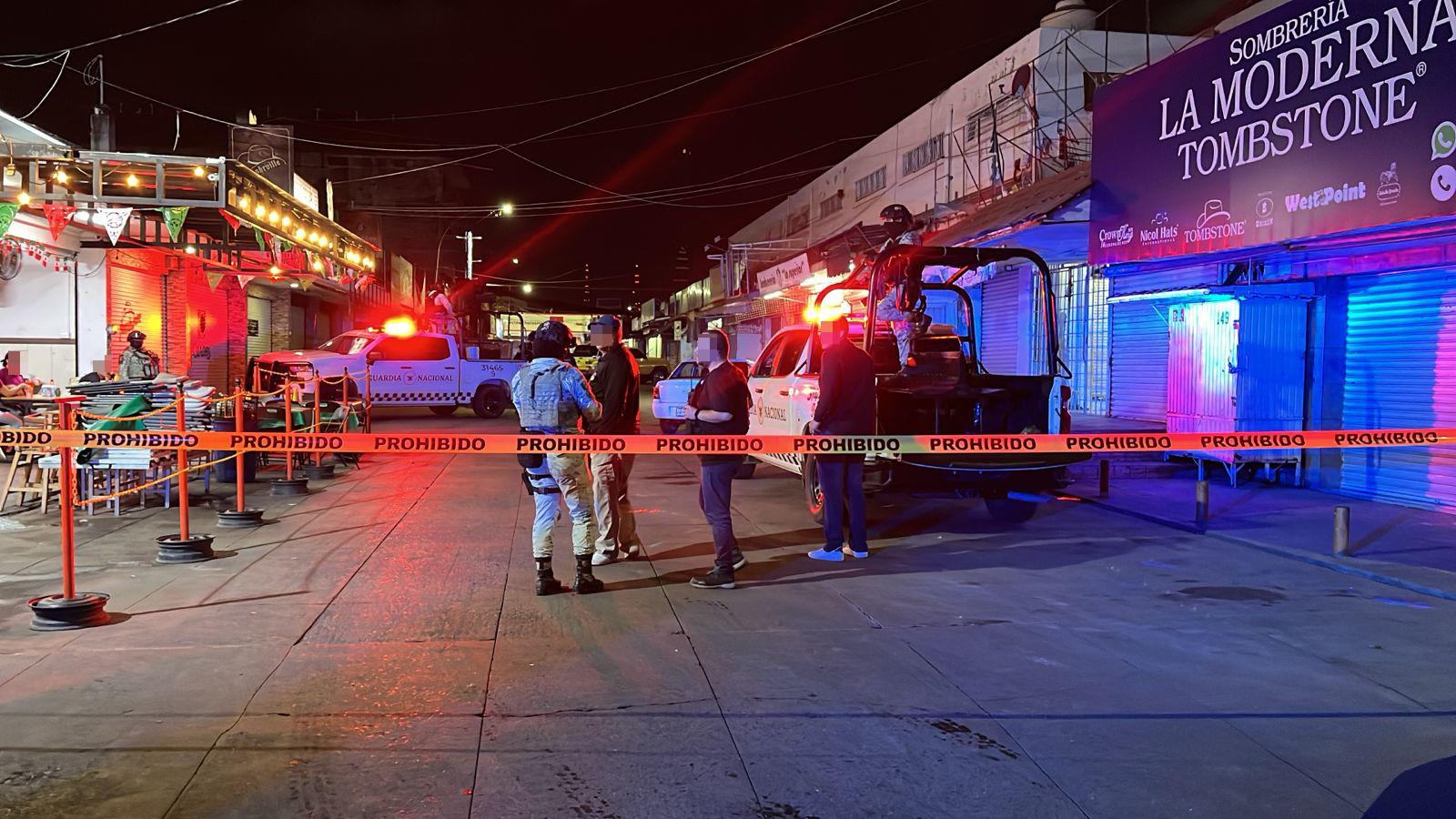 $!Asesinan a balazos a un hombre en el Mercado Rafael Buelna, en Culiacán