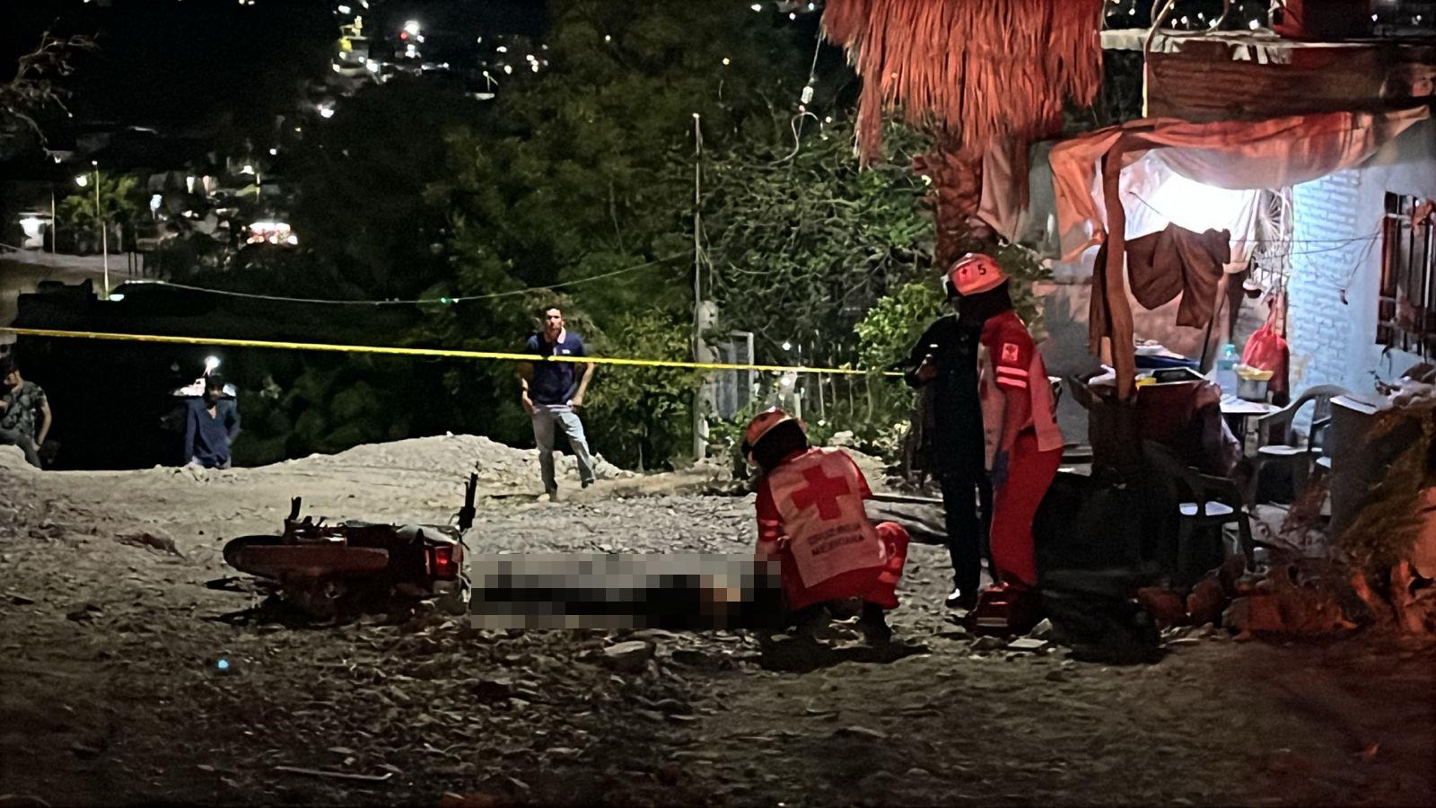 $!Asesinan a Ernesto Antonio a balazos en la colonia Renato Vega Amador, en Culiacán