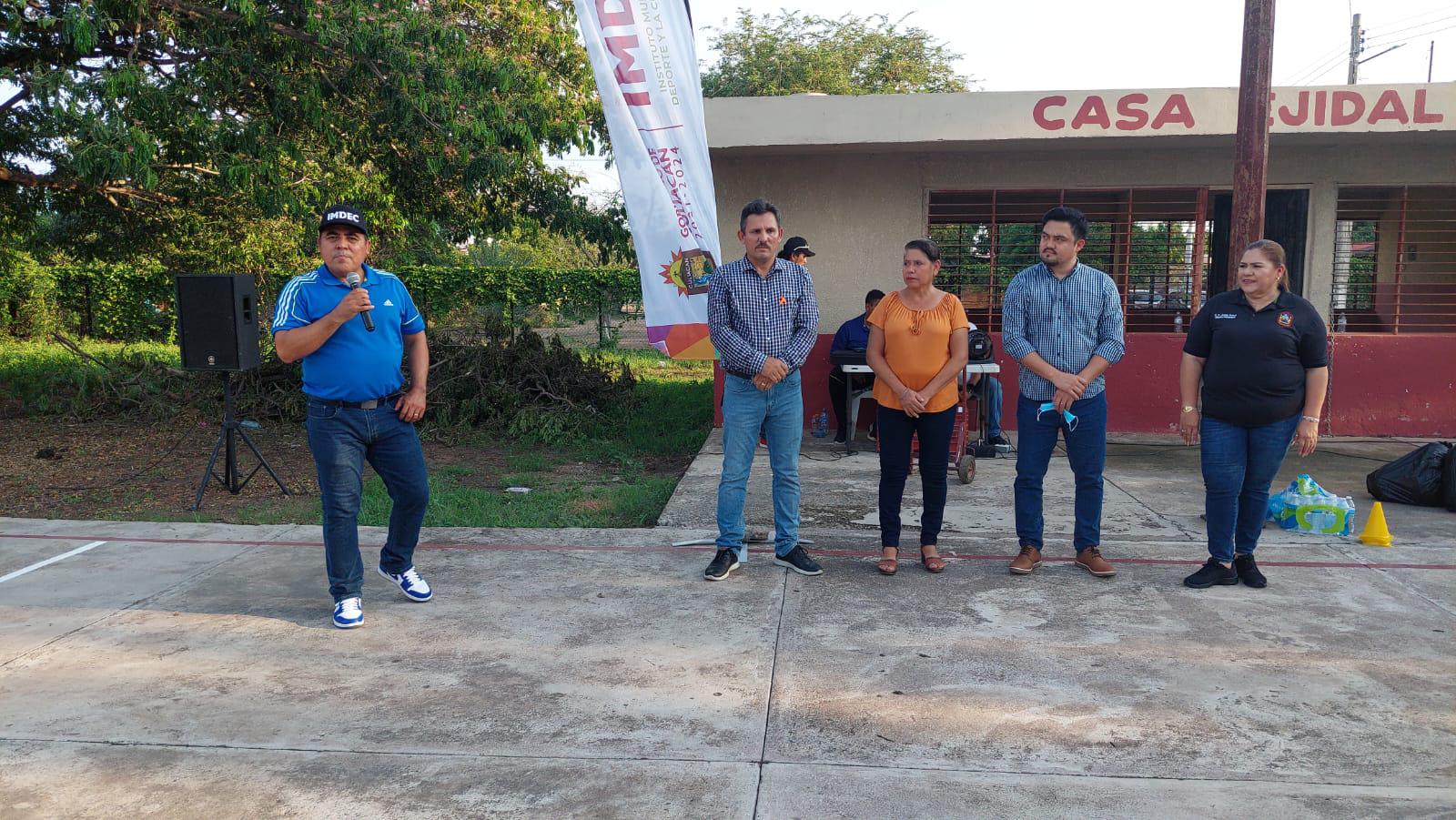 $!Entregan cancha de usos múltiples a habitantes de Campo Gobierno II