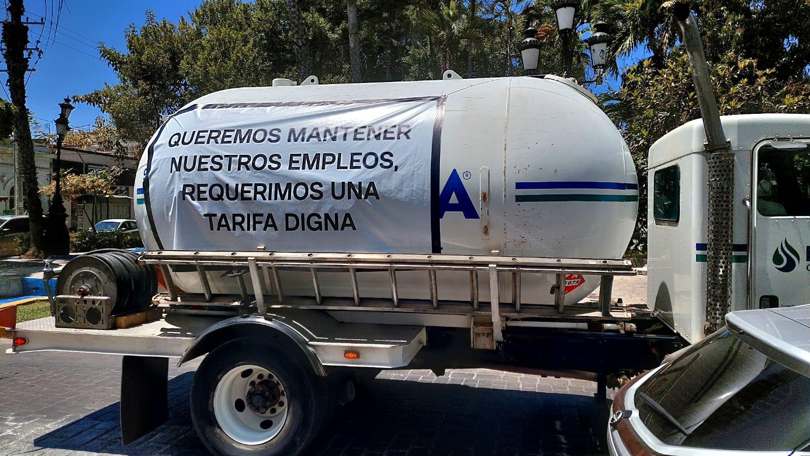 $!Gaseros protestan en Mazatlán y Culiacán por crisis laboral y tarifas insuficientes