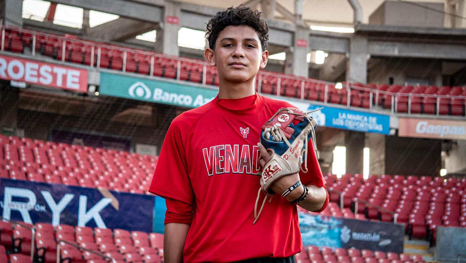 $!El sueño comienza: Cuatro peloteros de la Academia Venados firman profesional