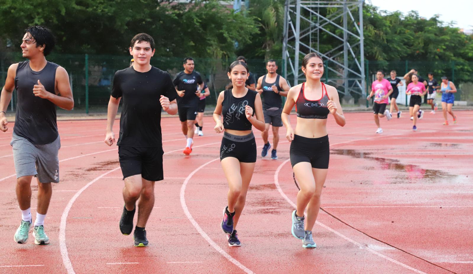 $!Cientos de corredores participaron en el evento ‘Rumbo al Segundo Medio Maratón Isde 2025’