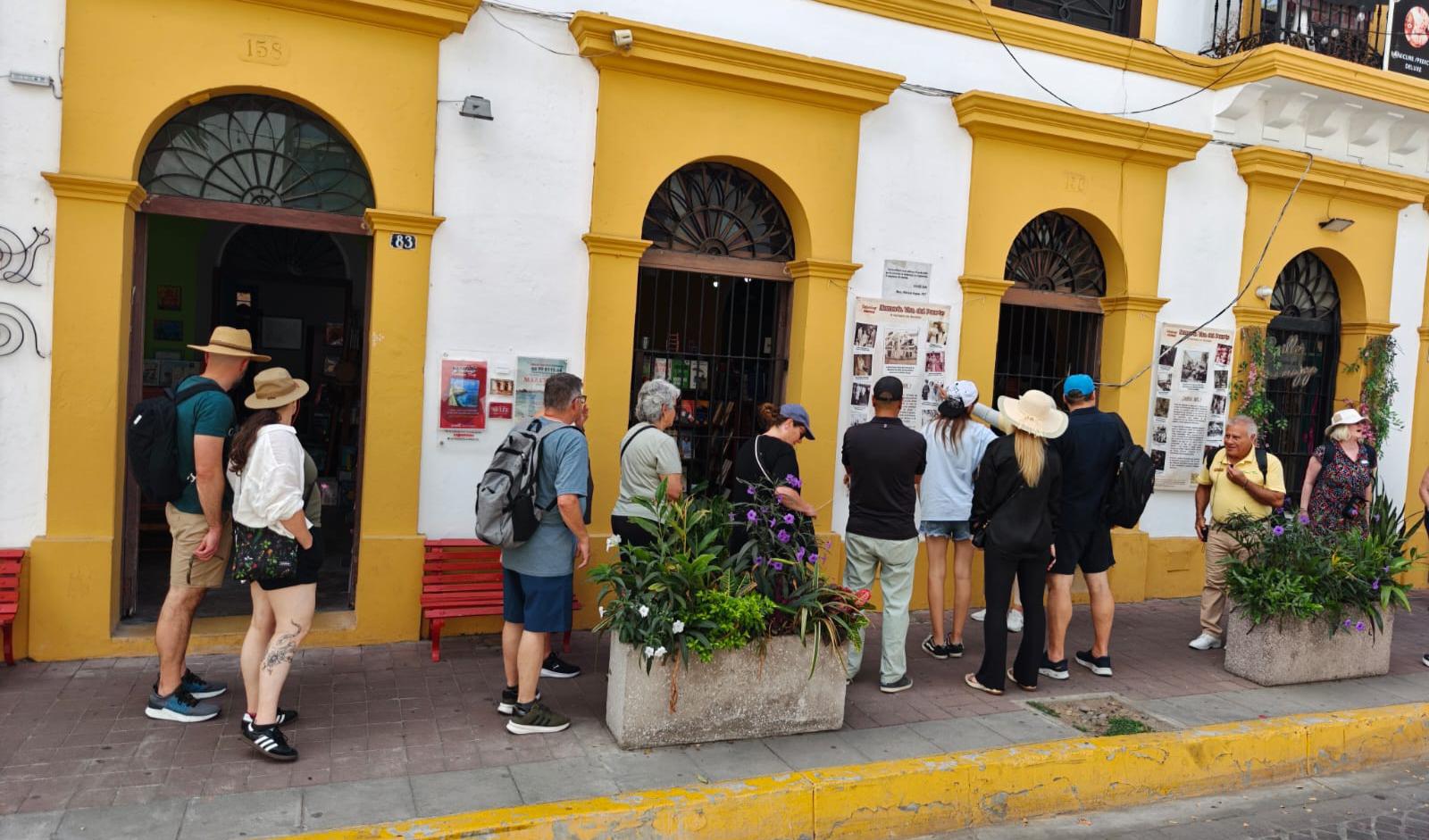 $!Suma Mazatlán la llegada de más de 16 mil cruceristas en abril