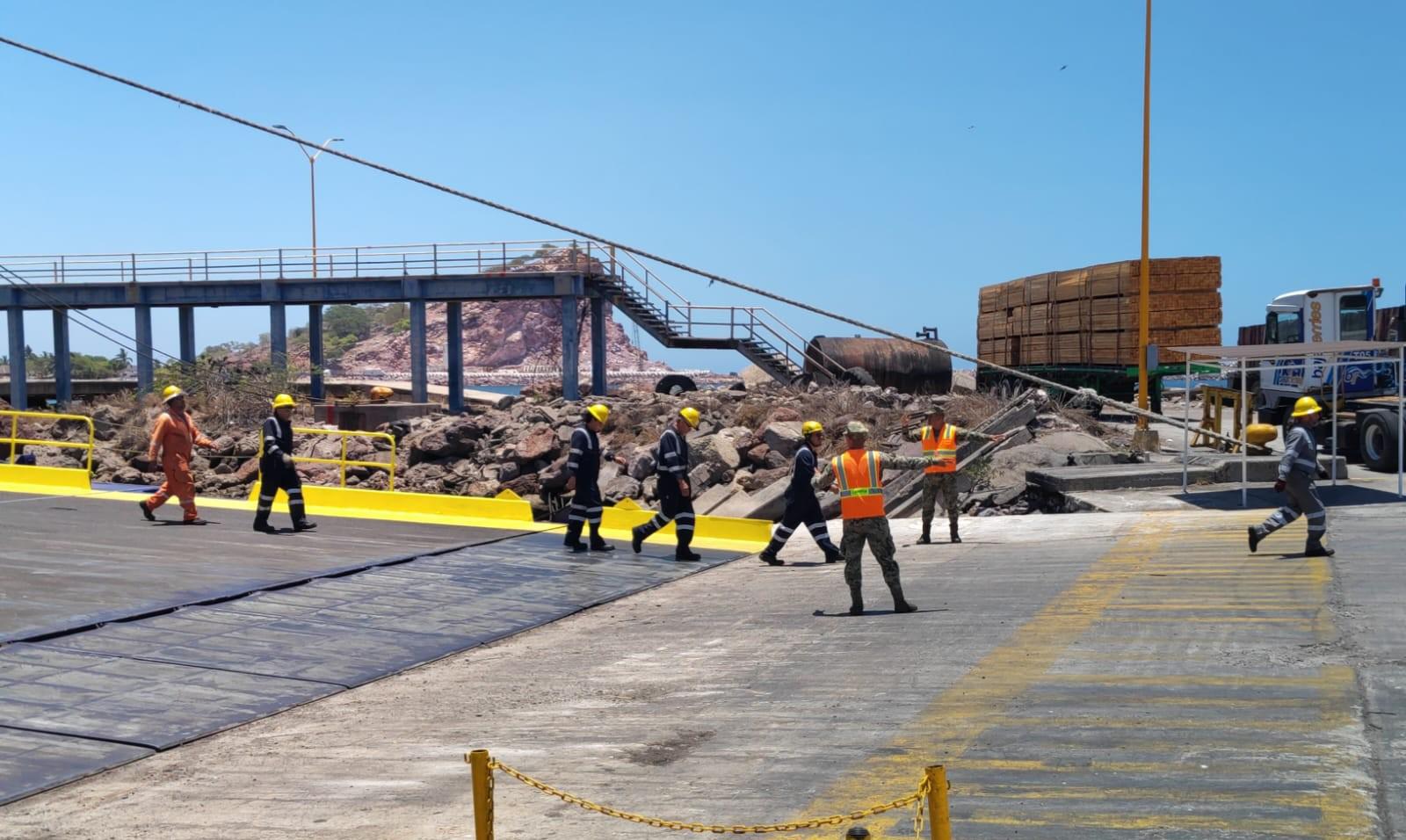 $!Realizan simulacro de protección marítima y portuaria Nivel III en Mazatlán