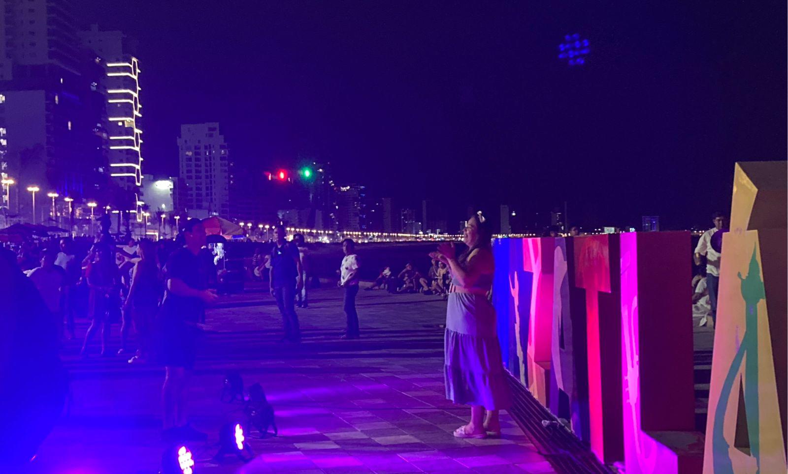 $!Venta de fotos y videos a visitantes en paradores turísticos está prohibida: Oficialía Mayor