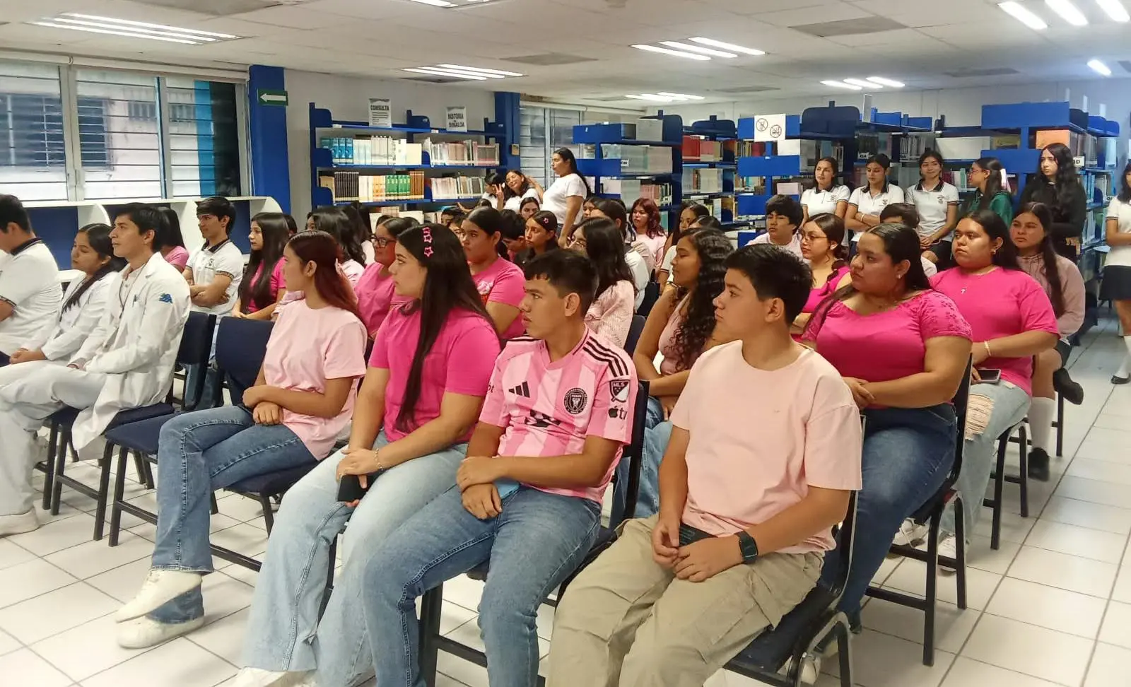 $!Con conferencia Preparatoria UAS promueve la detección temprana y prevención del Cáncer de Mama