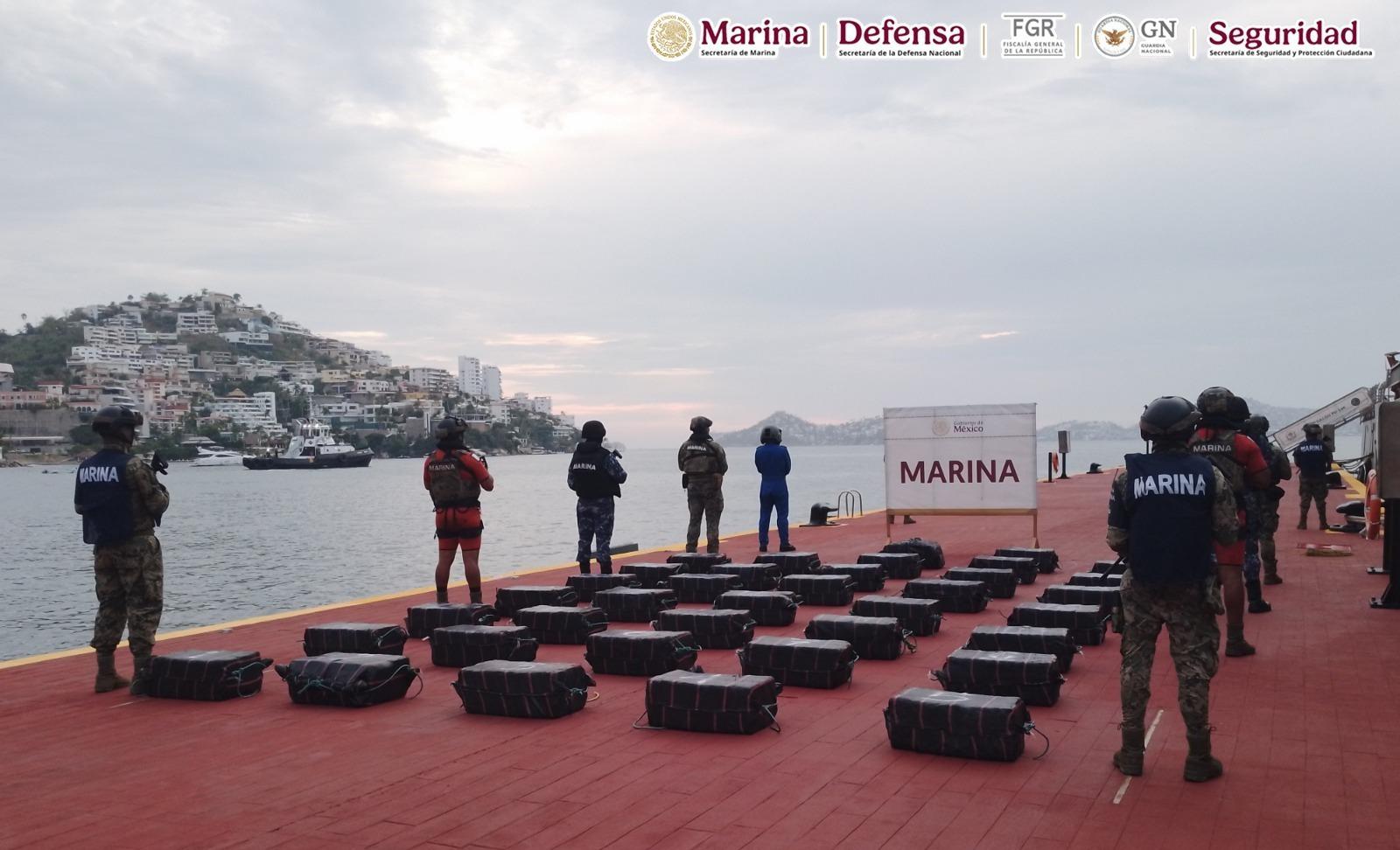 $!Asegura Marina más de una tonelada de cocaína frente a costas de Guerrero