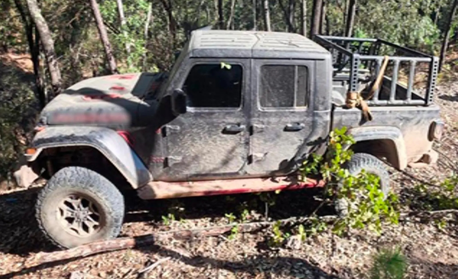 $!Detienen a cinco civiles tras enfrentamiento con militares en Badiraguato; aseguran lanzagranadas