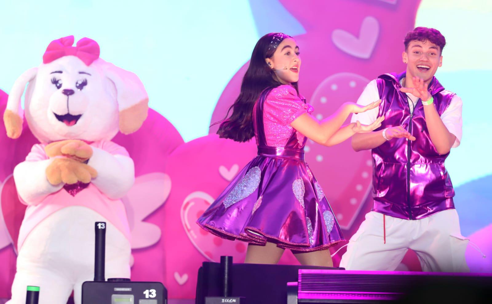 $!El Carnaval de Mazatlán corona a su Reina Infantil, Eileen I