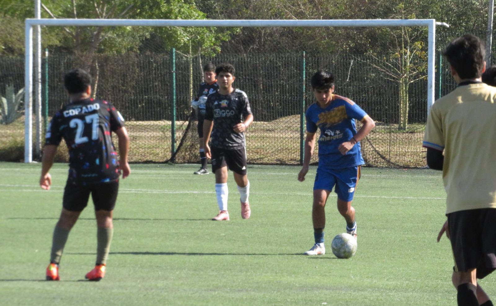 $!Prepa Vasconcelos se mete a la clasificación en el Interprepas