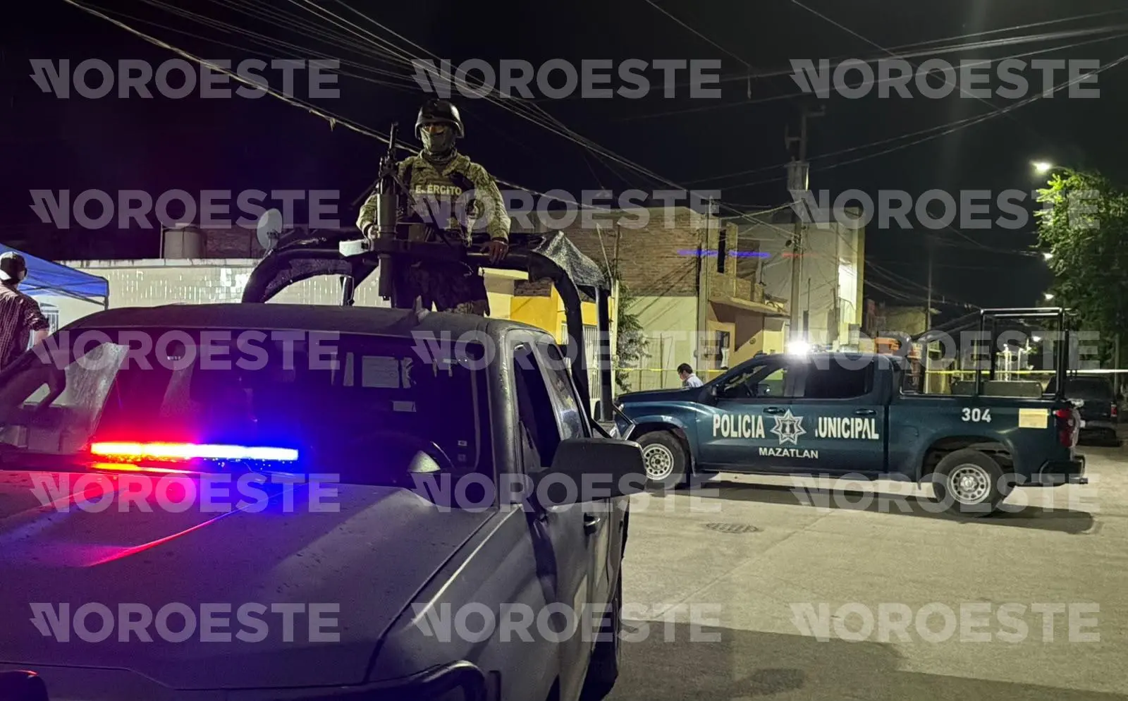 $!Motociclistas armados disparan contra la fachada de una vivienda en la colonia Colosio Sí, en Mazatlán