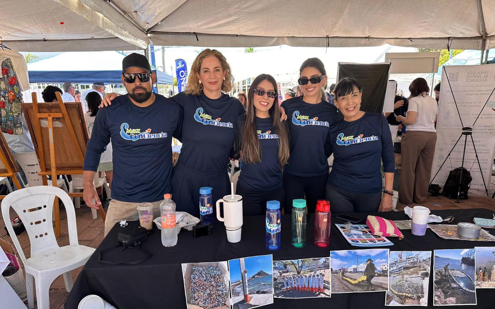 $!Sofía Trejo y María Esther Juárez impulsan a niñas y jóvenes a cuidar el medio ambiente