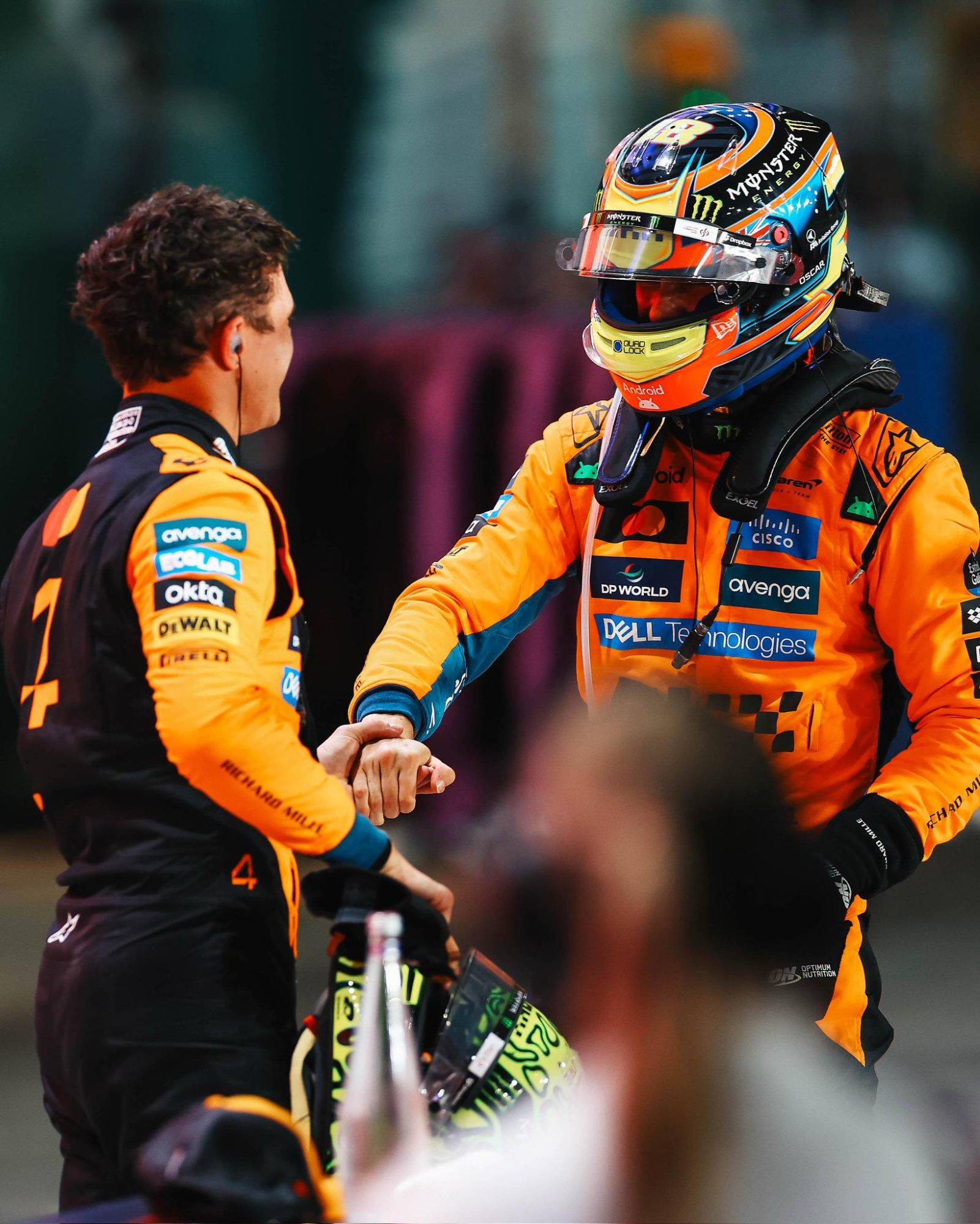 $!Oscar Piastri domina el Sprint de Qatar y mete presión en la lucha por el título