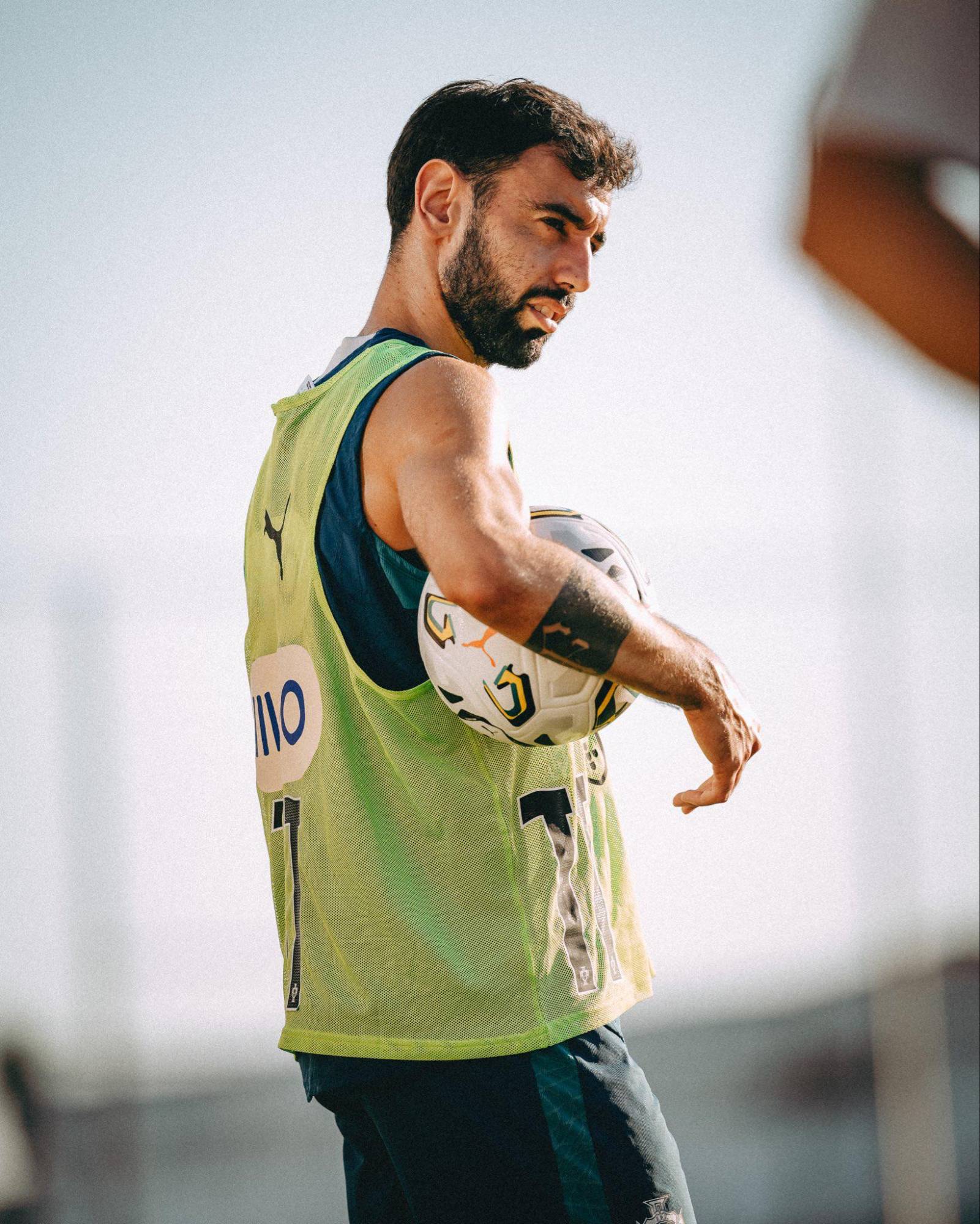 $!Roban en casa de Bruno Fernandes mientras jugaba con el Manchester United en la Champions League