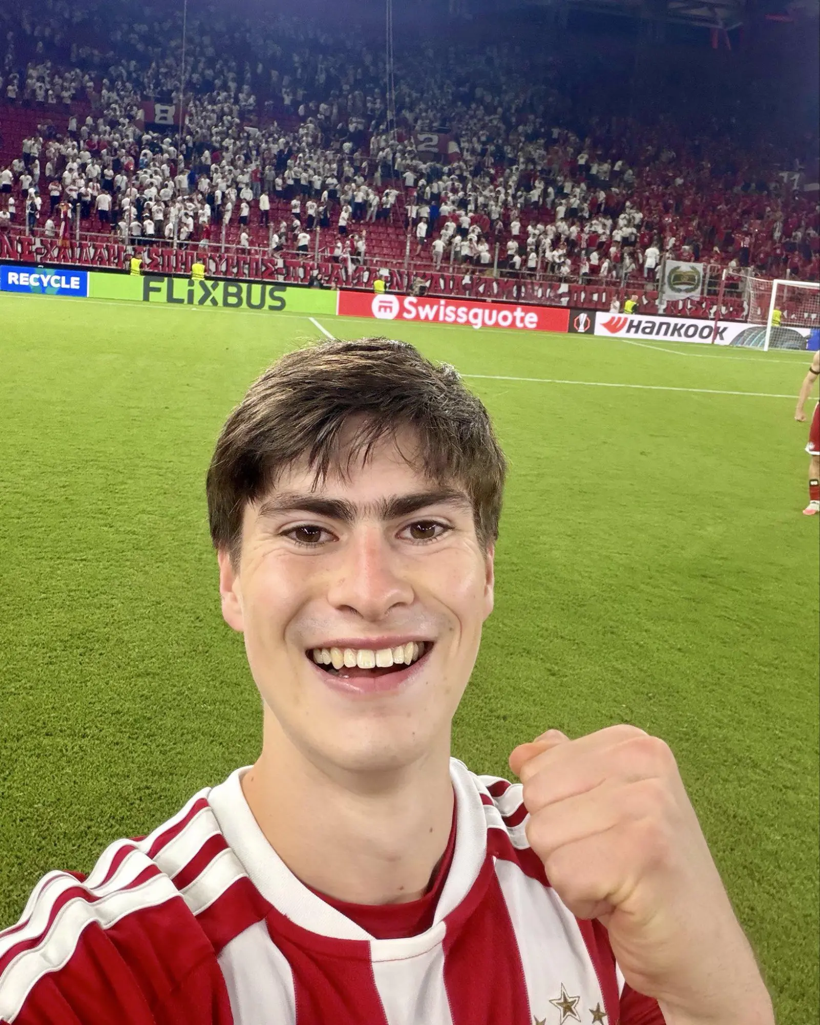 $!Armando ‘Hormiga’ González debuta con gol en Europa League y lidera la remontada del Olympiacos