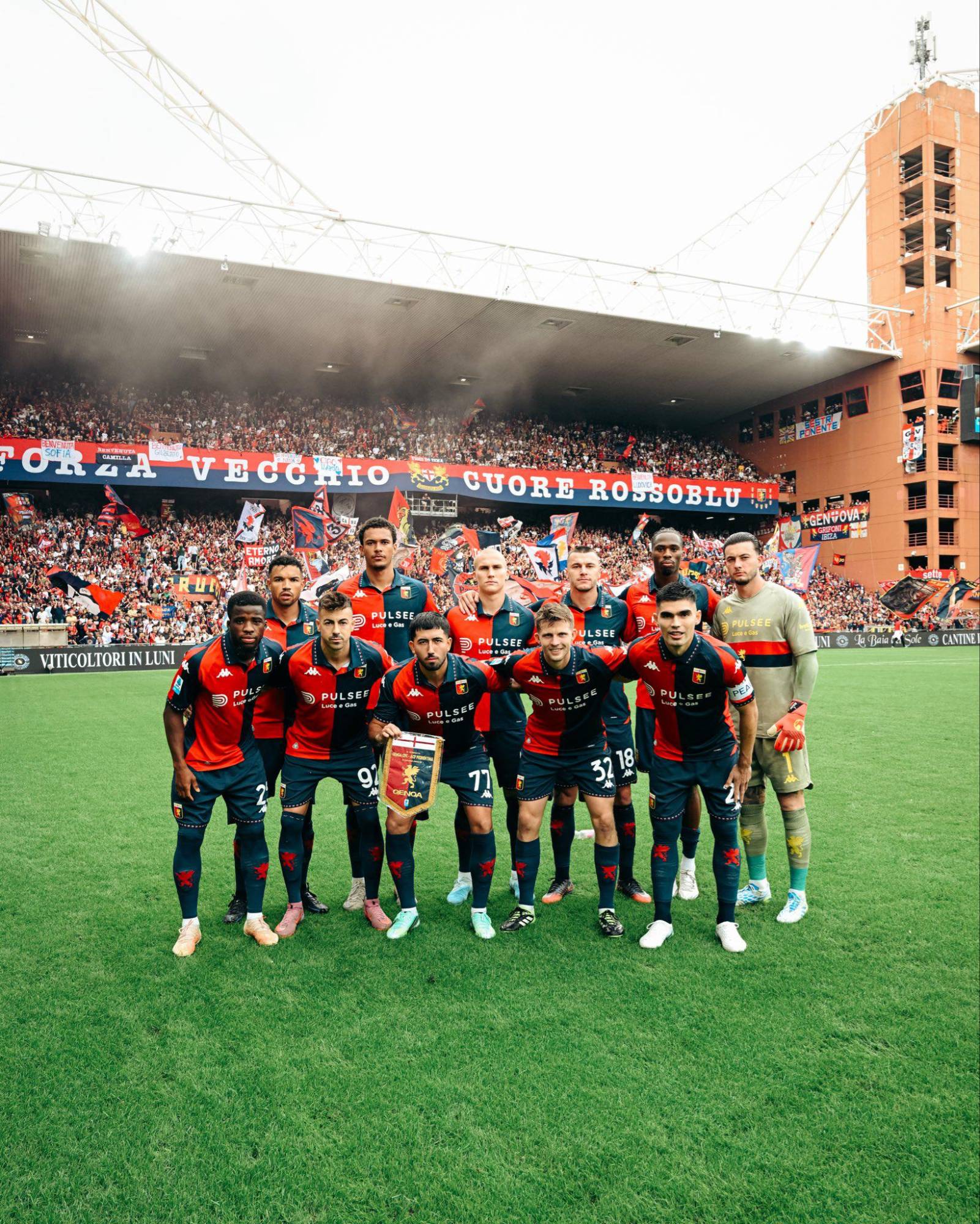 $!Johan Vásquez vive una jornada contrastante en el triunfo del Genoa