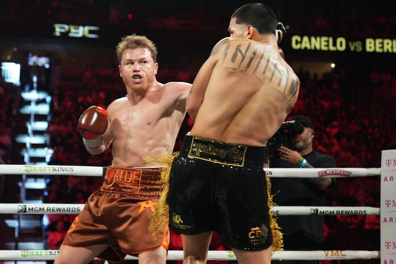 $!Se le escapa el nocaut, pero ‘Canelo’ Álvarez vence con jerarquía a Édgar Berlanga