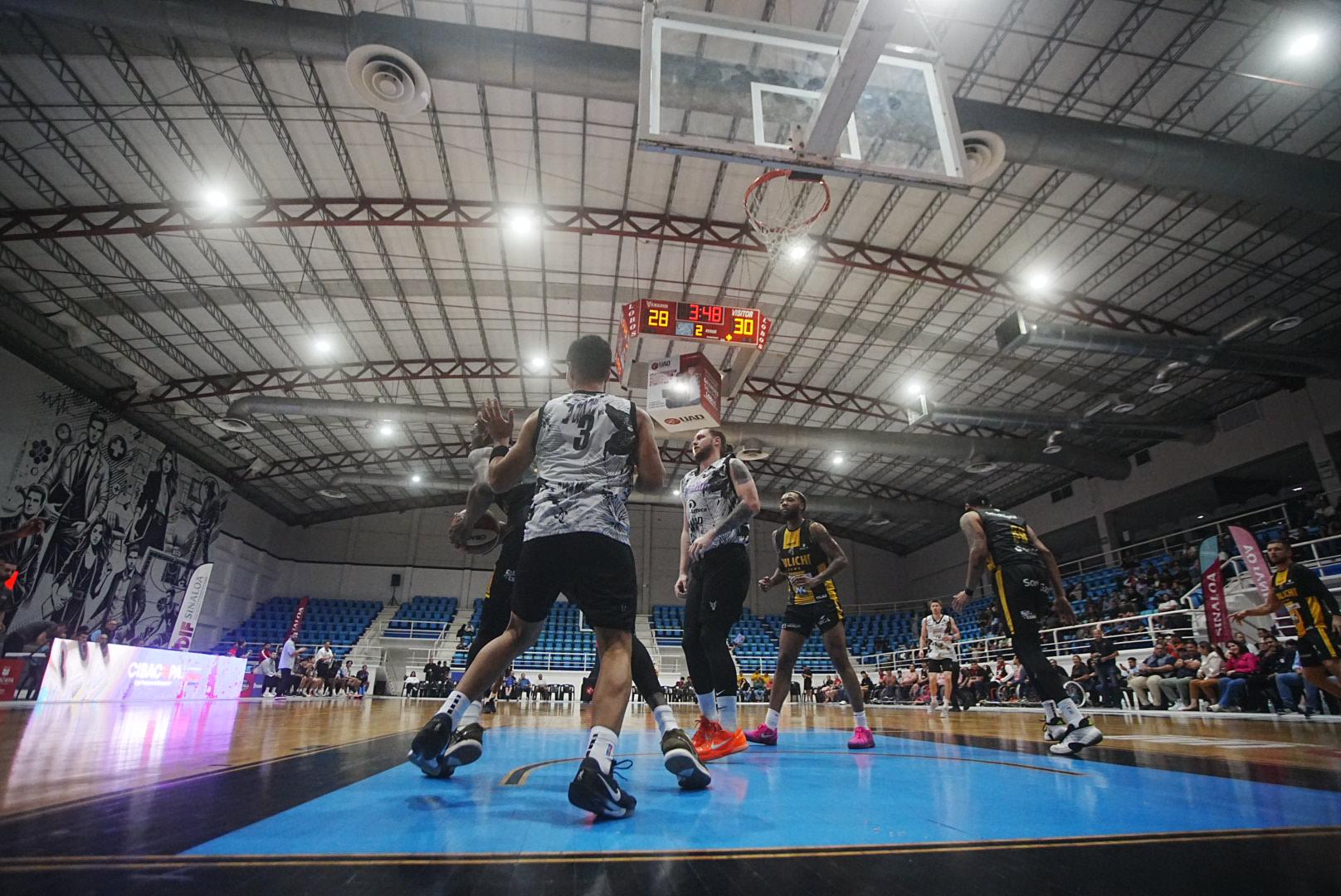 $!Venados Basketball y Caballeros de Culiacán brindan espectáculo en Copa DIF Sinaloa