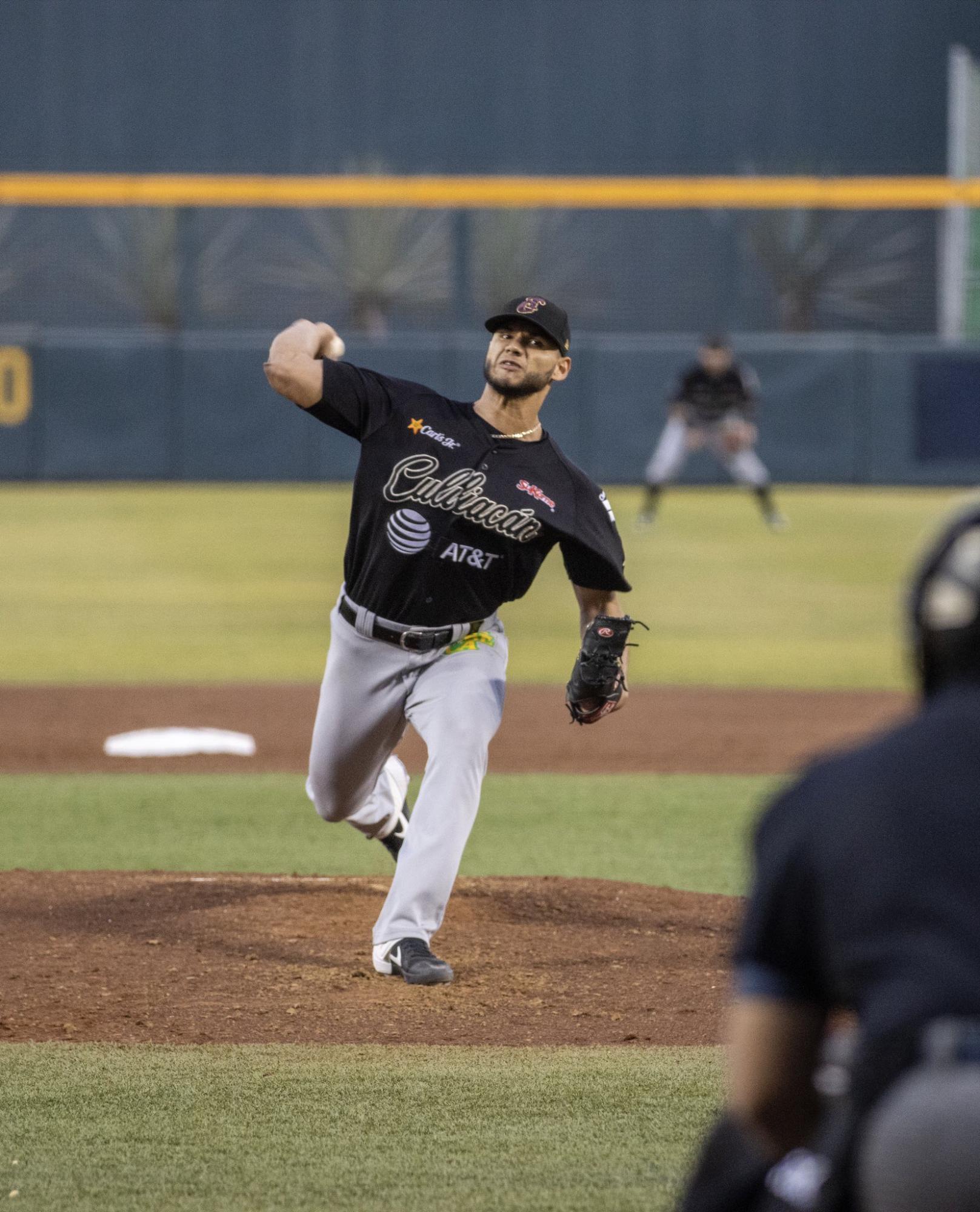 $!Édgar Arredondo llega a Tomateros de Culiacán con un compromiso más grande