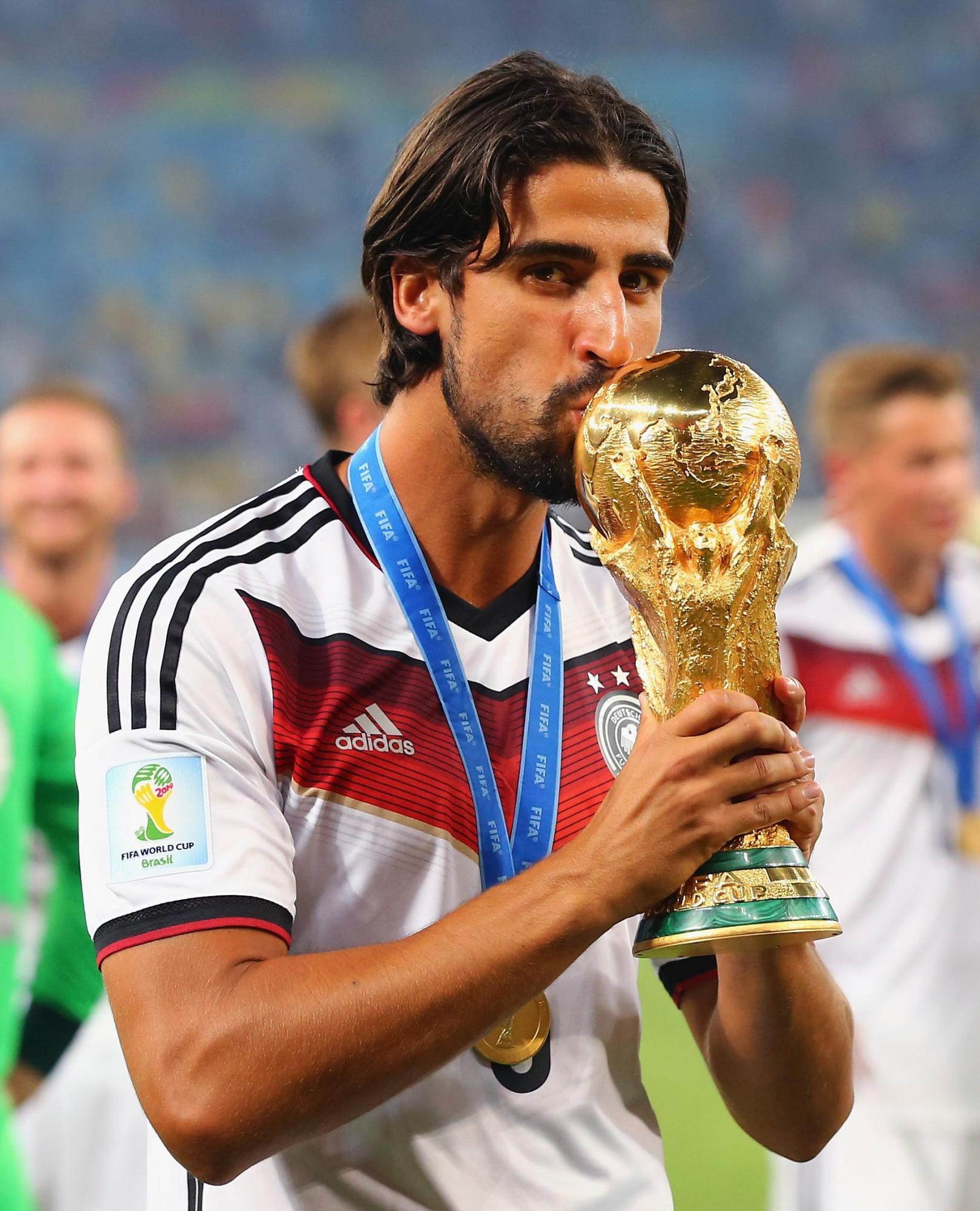 $!Es un paso difícil, pero es el correcto: Sami Khedira anuncia su retiro