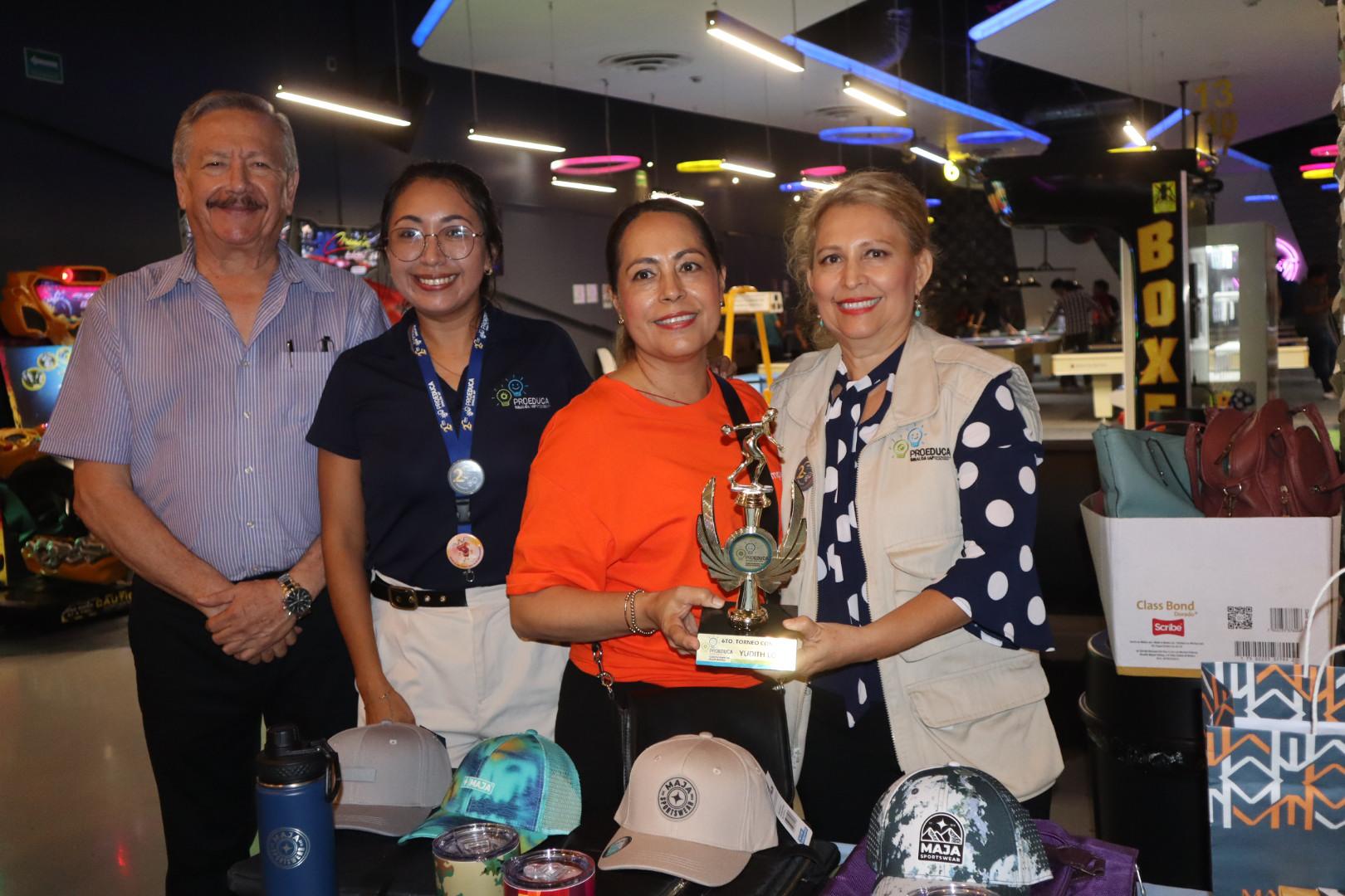 $!Se corona Impulsa en Torneo de Boliche con Causa de Pro-educa Sinaloa IAP