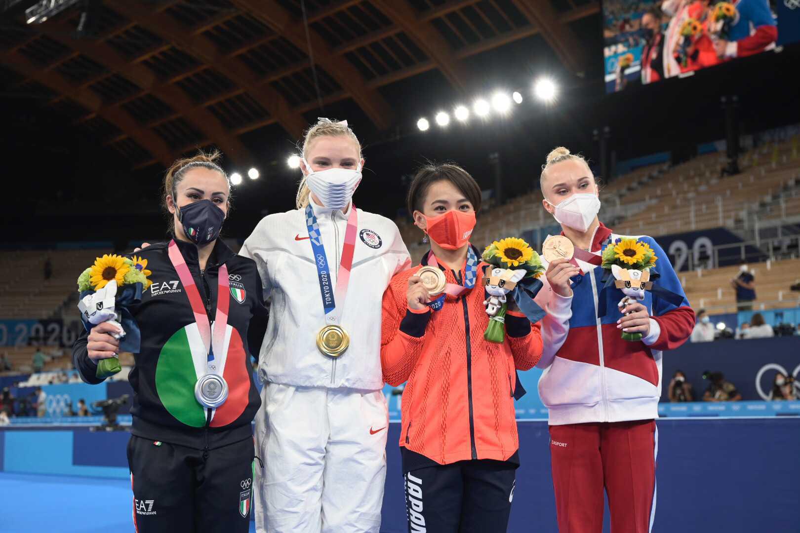 $!Estadounidense Jade Carey se redime con un oro en piso en la gimnasia olímpica
