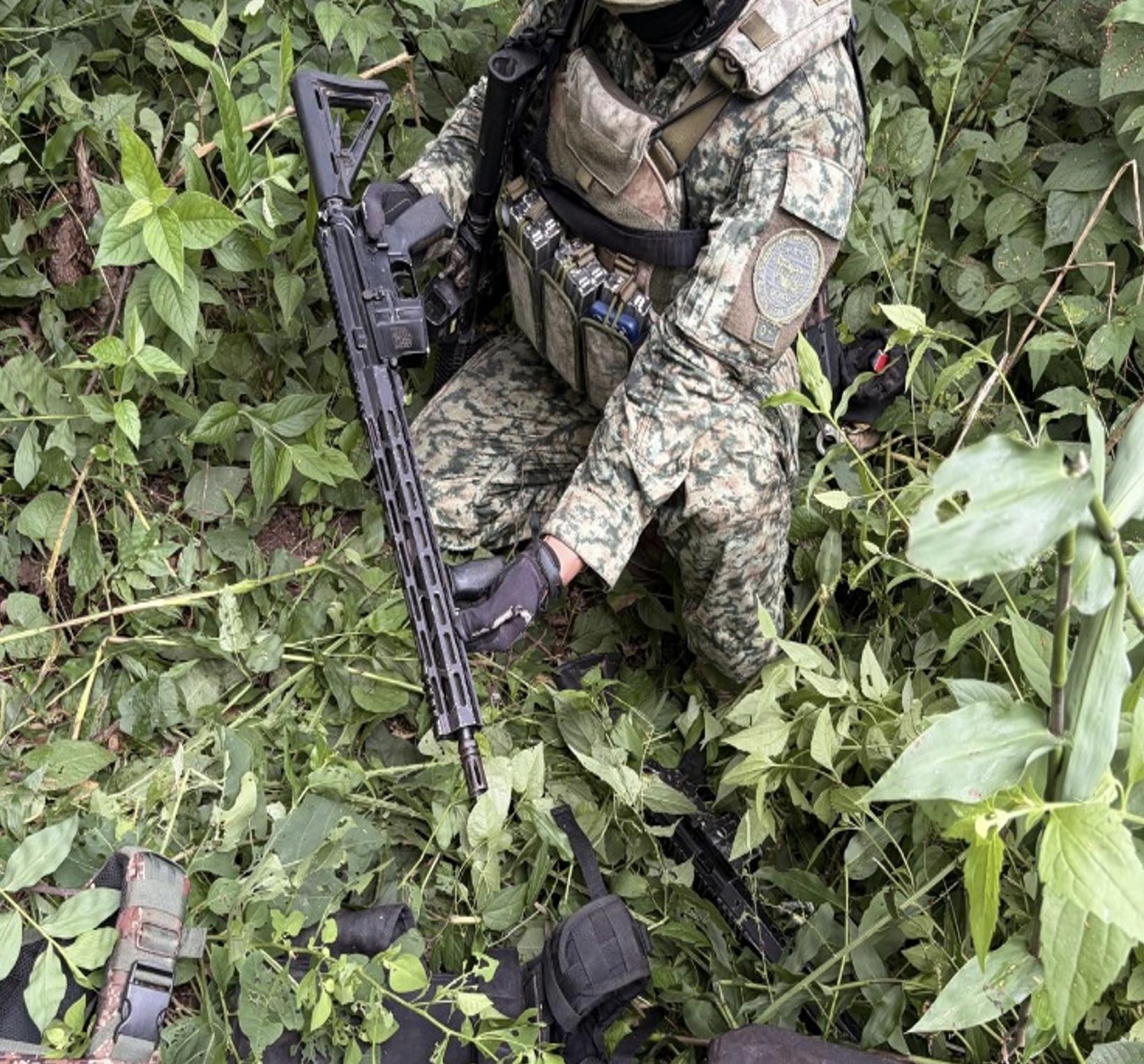 $!Aseguran arsenal en Concordia: Ejército decomisa más de 12 mil cartuchos, armas, droga y drones
