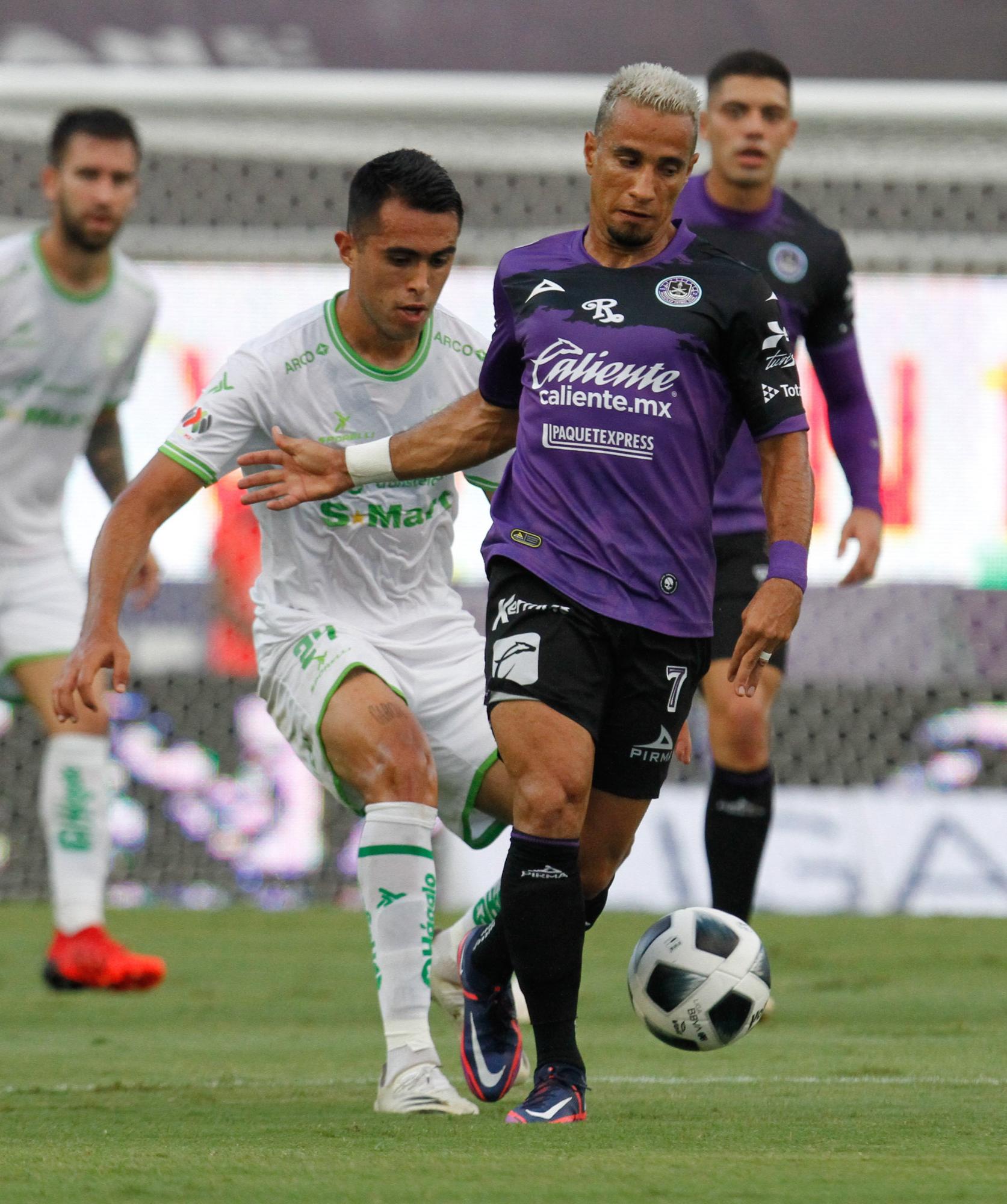 $!Camilo Sanvezzo sale del Mazatlán FC y llegaría al Toluca