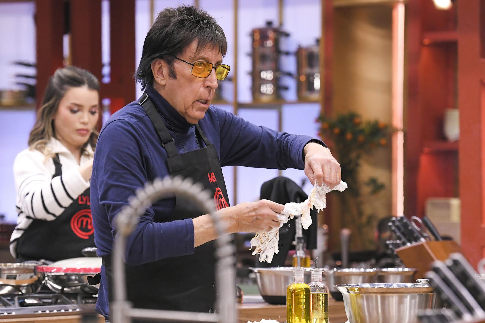 $!Memo Ríos no siguió al pie de la letra la preparación de su platillo.