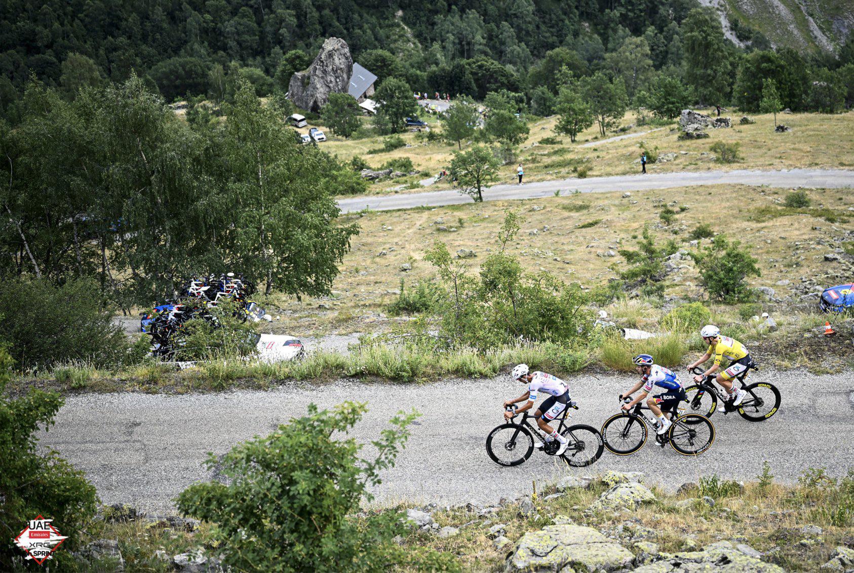 $!Isaac del Toro hace historia: asegura podio y maillot blanco del Tour de Francia en su debut