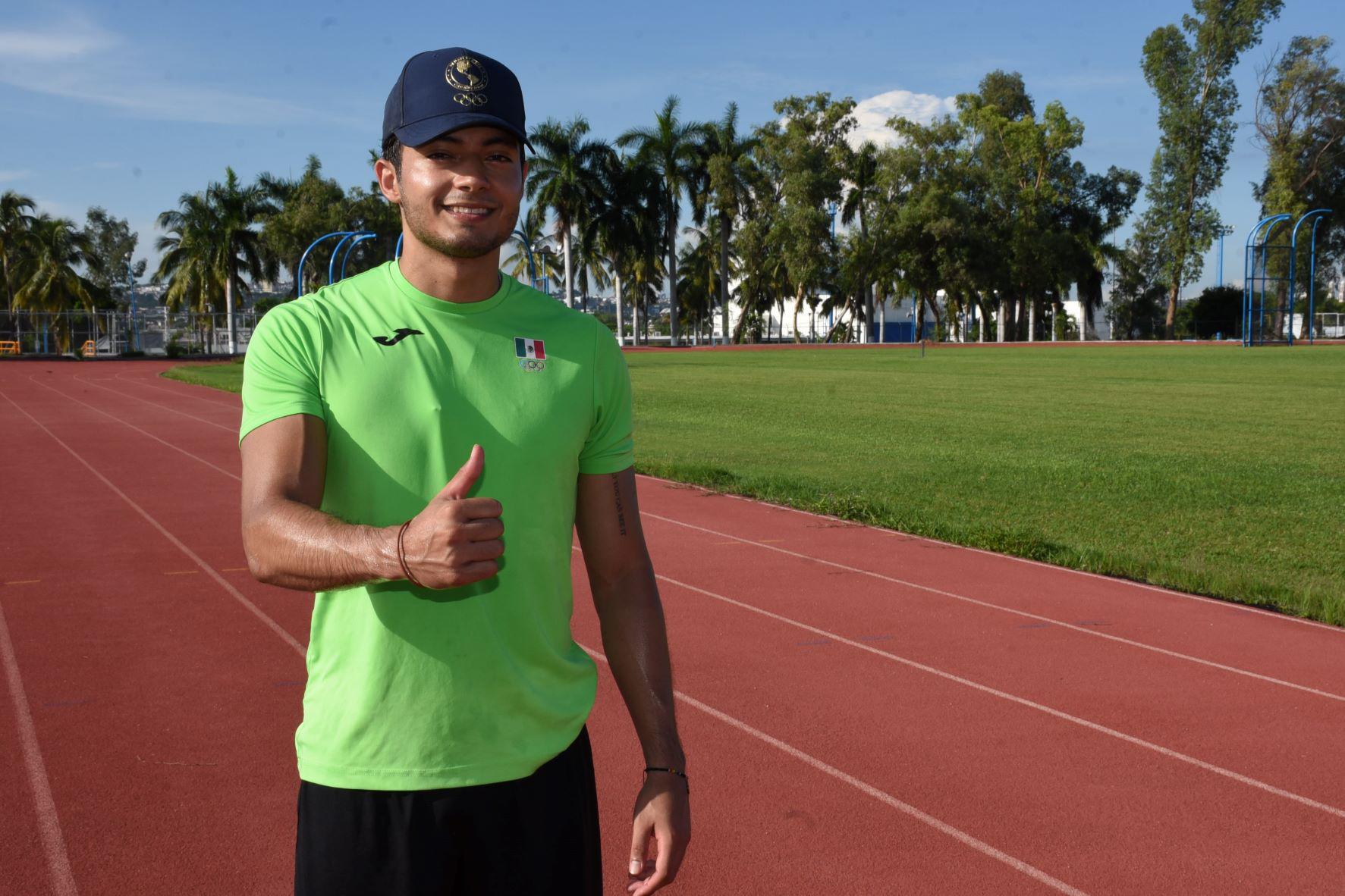 $!Víctor Castro Cuevas.