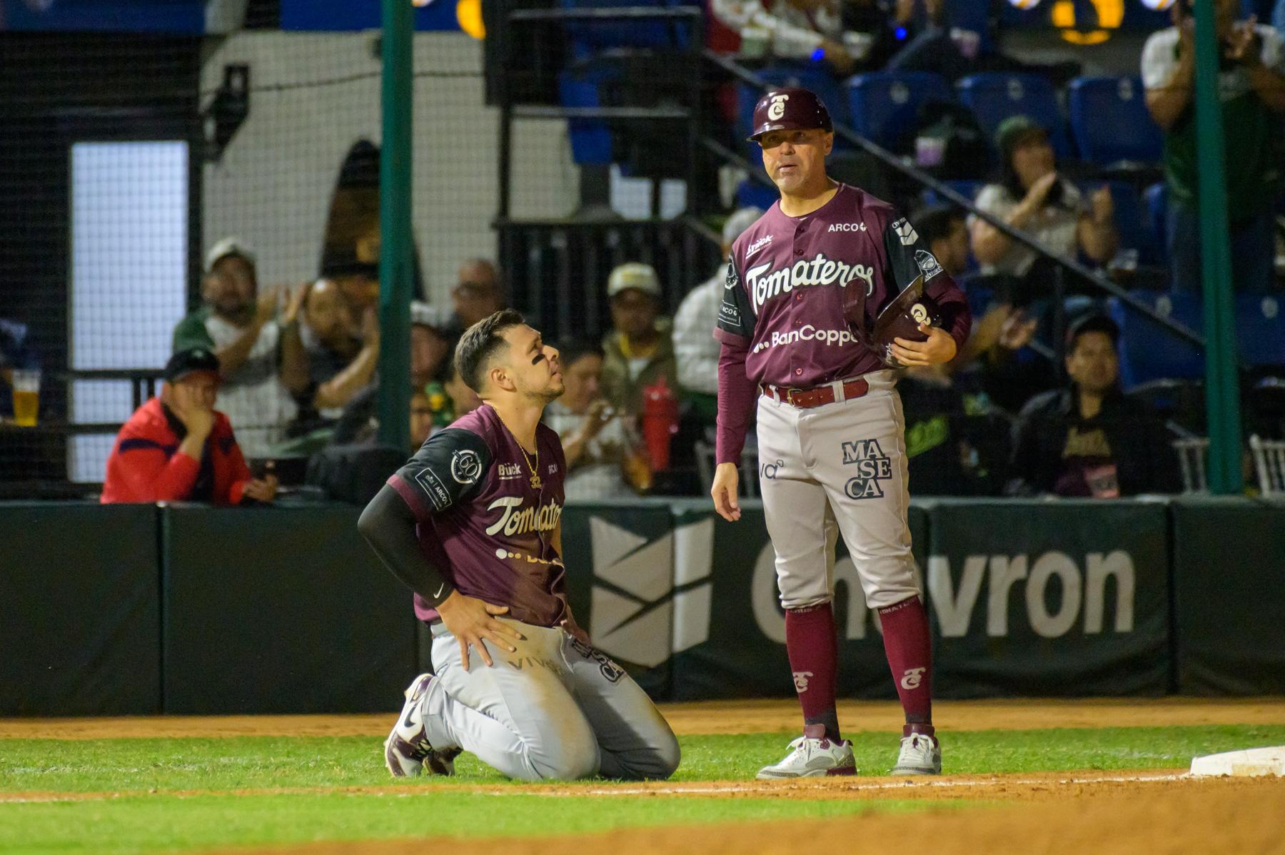 $!Joey Meneses atrapado en robo.