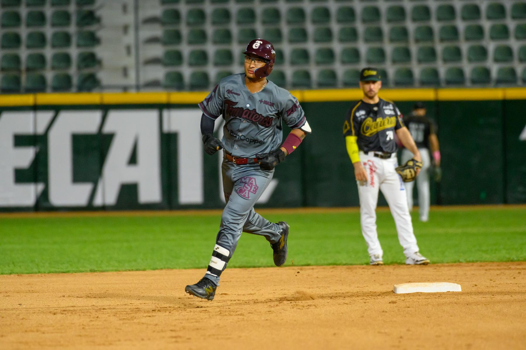 $!Rosman Verdugo bateó HR.