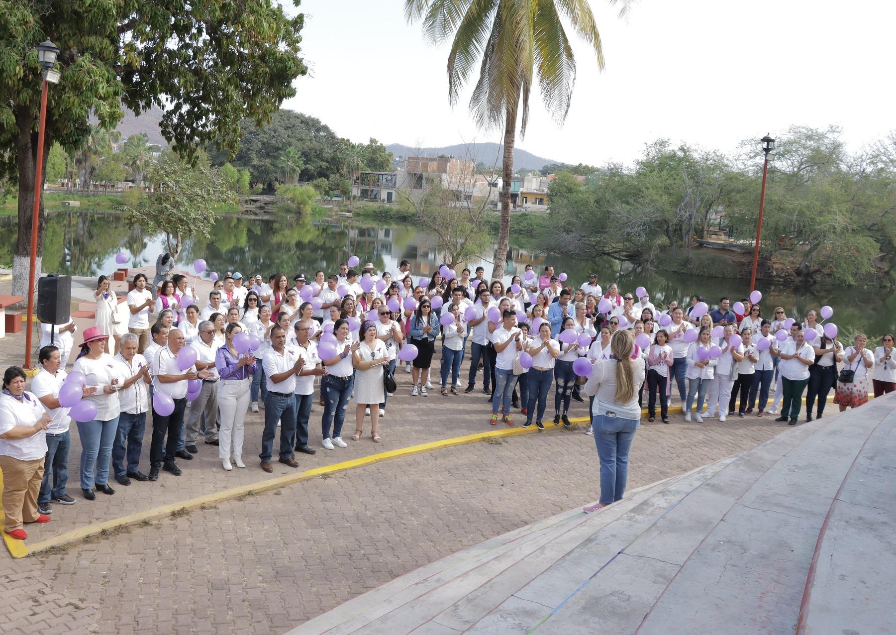 $!Muestran en mural la lucha de las mujeres rosarenses