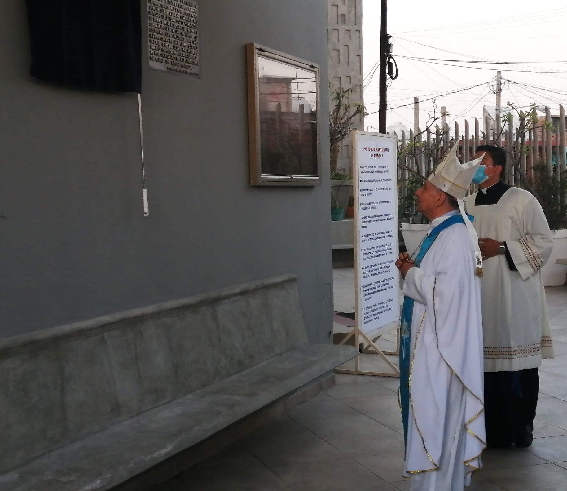 $!Emerge desde la Montuosa un Arcángel a 25 metros de altura