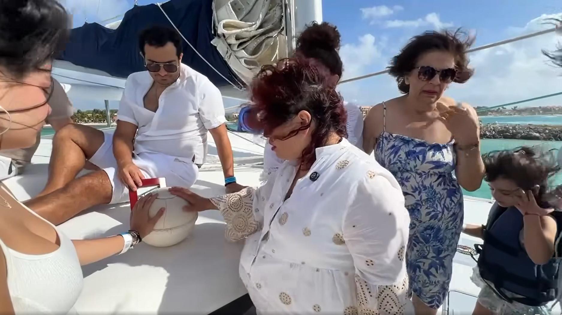 $!La familia del ex conductor expresa palabras de despedida.