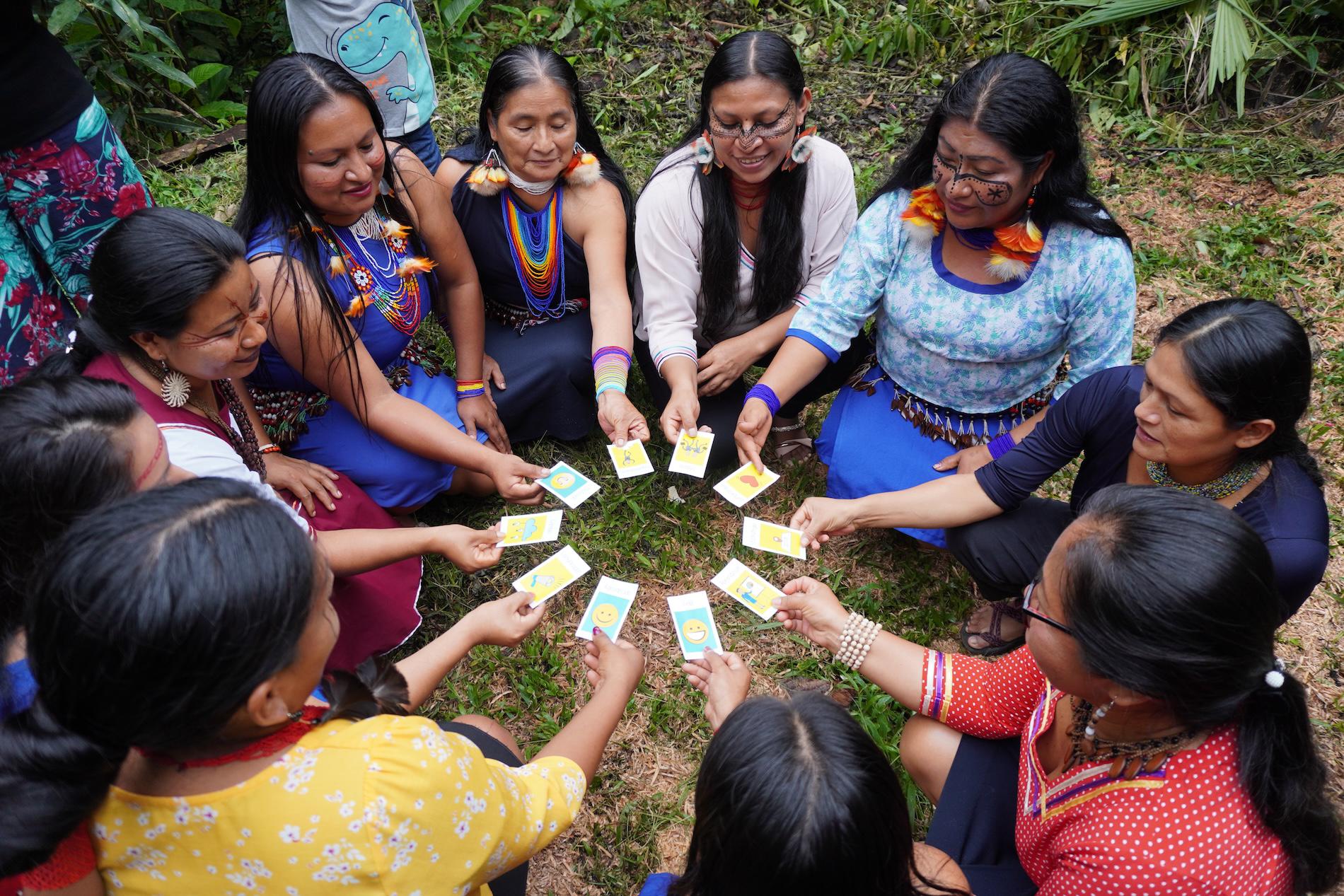 $!Las Wapas Nuwa —“Mujeres abejas”— buscan fortalecer la salud, los saberes ancestrales y la organización femenina a través del cuidado de las abejas.