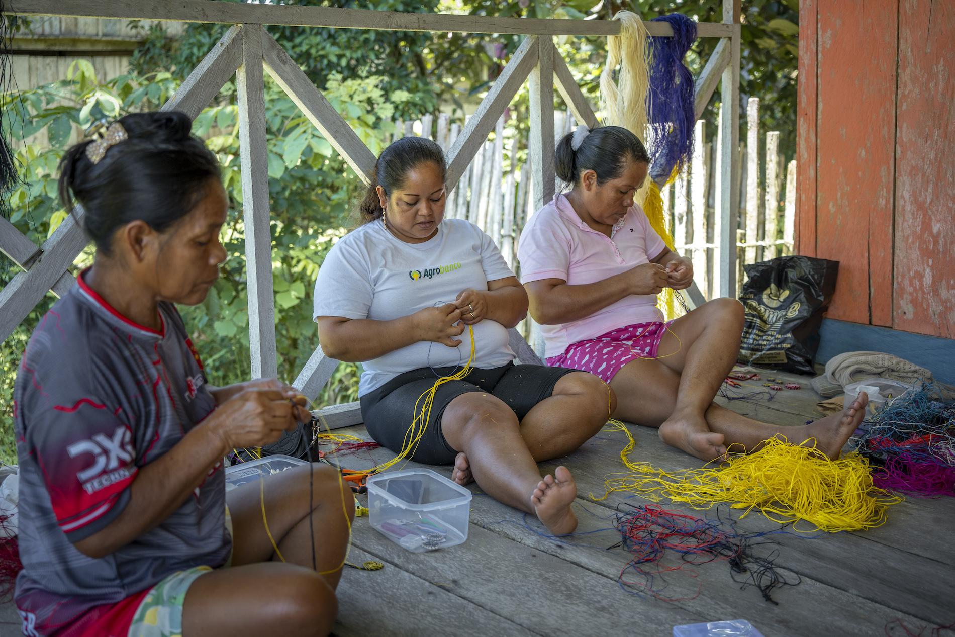 $!Mayra Collantes también es artesana, por lo que reconoce la importancia que esta actividad tiene para las madres de familia y la estabilidad económica del hogar.