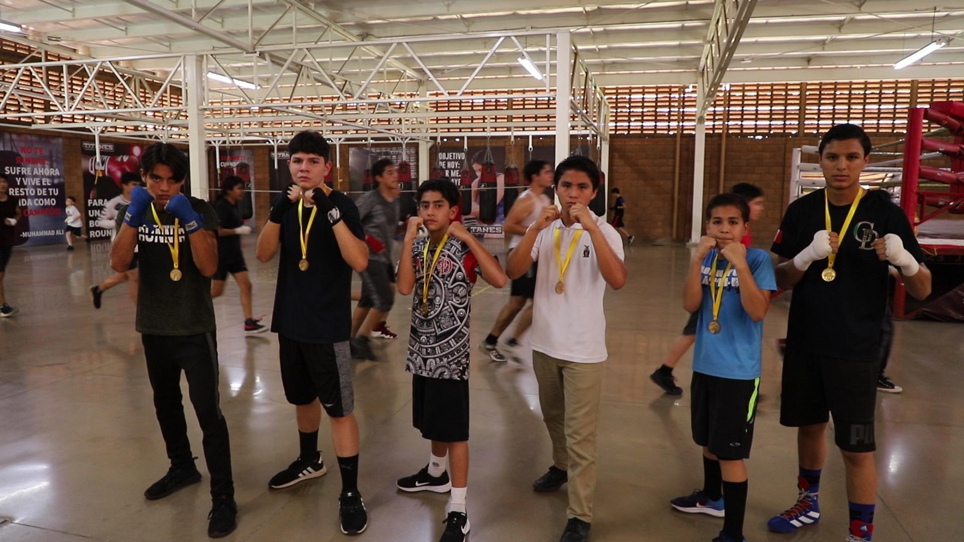 $!Destacan boxeadores del CARB Isde en torneos de boxeo