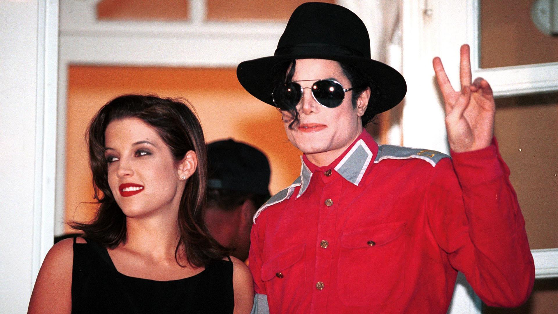 $!Lisa Marie Presley y Michael Jackson.