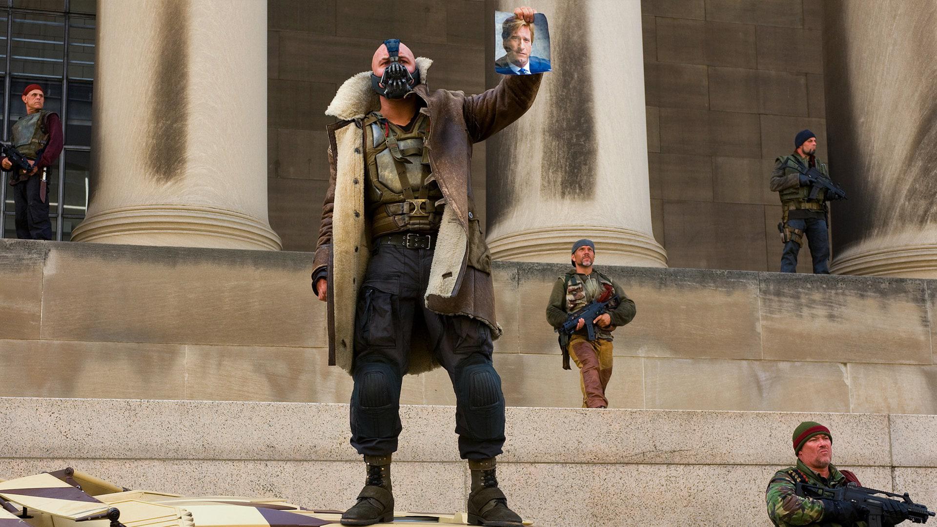 $!El actor Tom Hardy le dio vida a este personaje en el filme Batman: El Caballero de la Noche