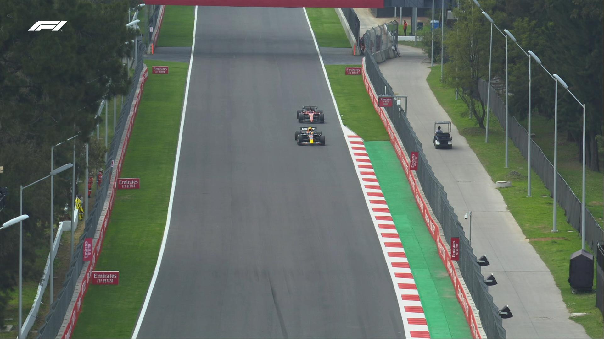 $!Checo Pérez sube al podio en el Gran Premio de México; Max Verstappen gana