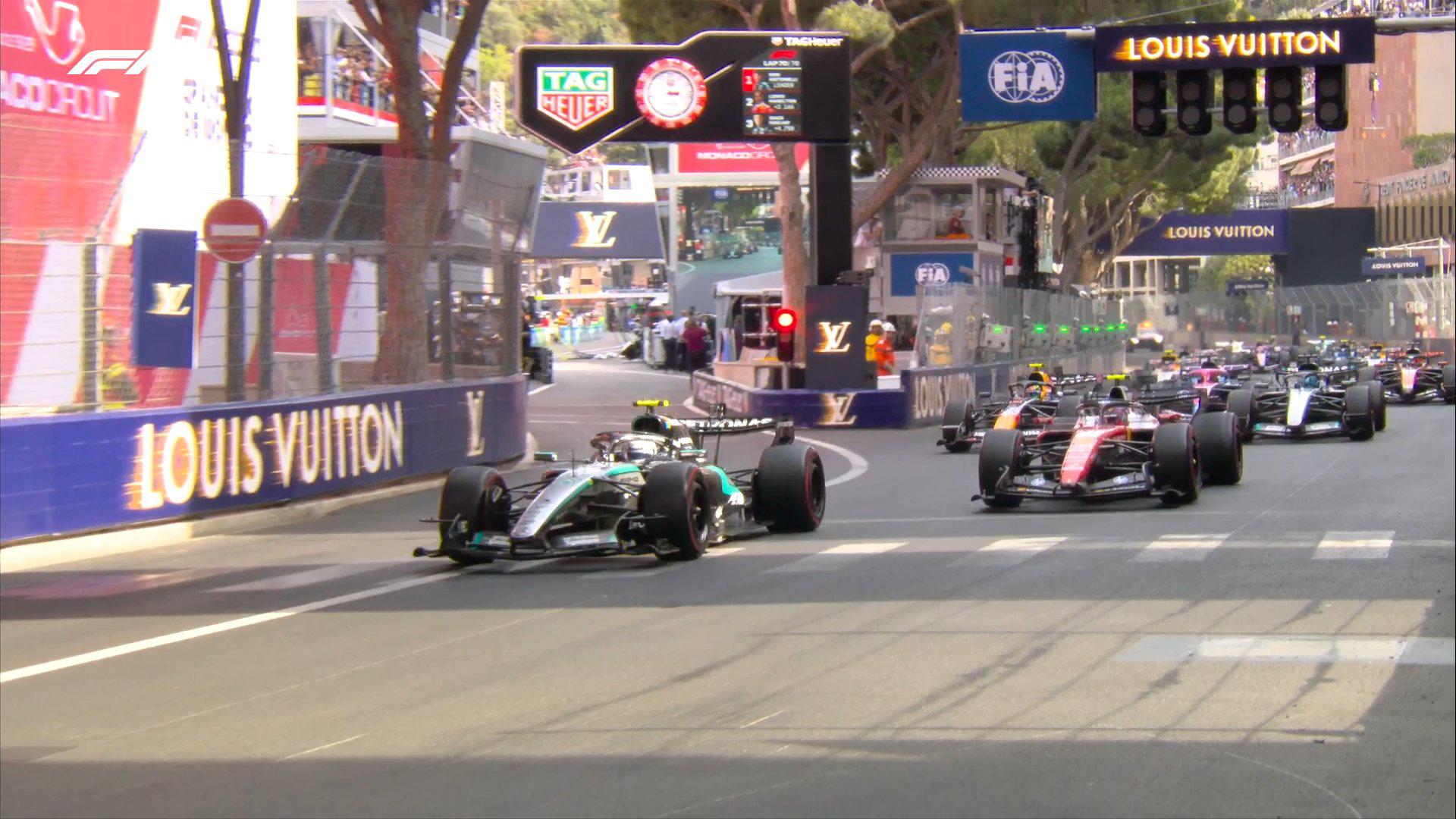 $!Doble sanción deja a Checo Pérez sin puntos en el Gran Premio de Mónaco