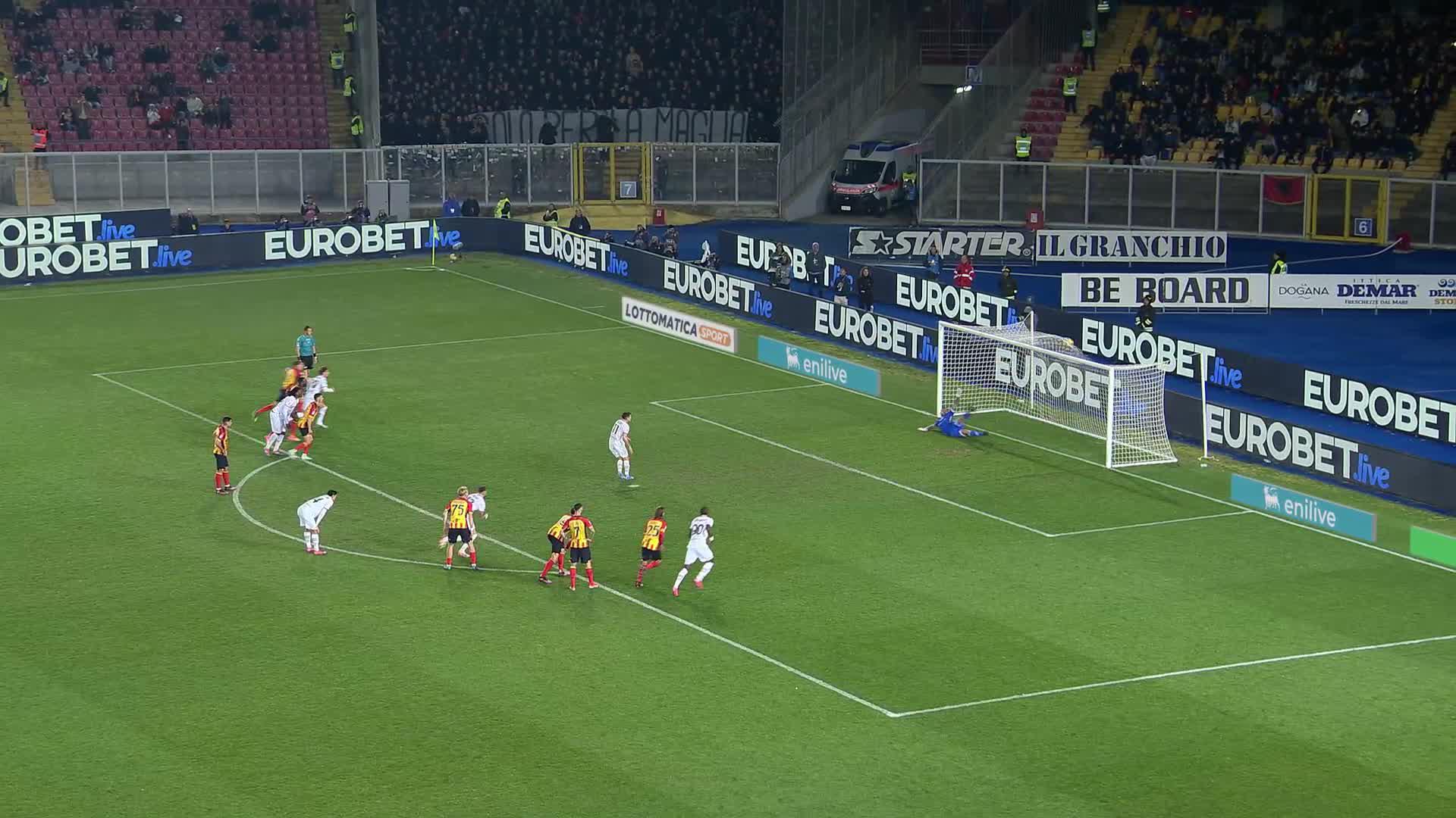 $!Pulisic lidera la remontada del Milán ante Lecce; Giménez cerca pero sin gol