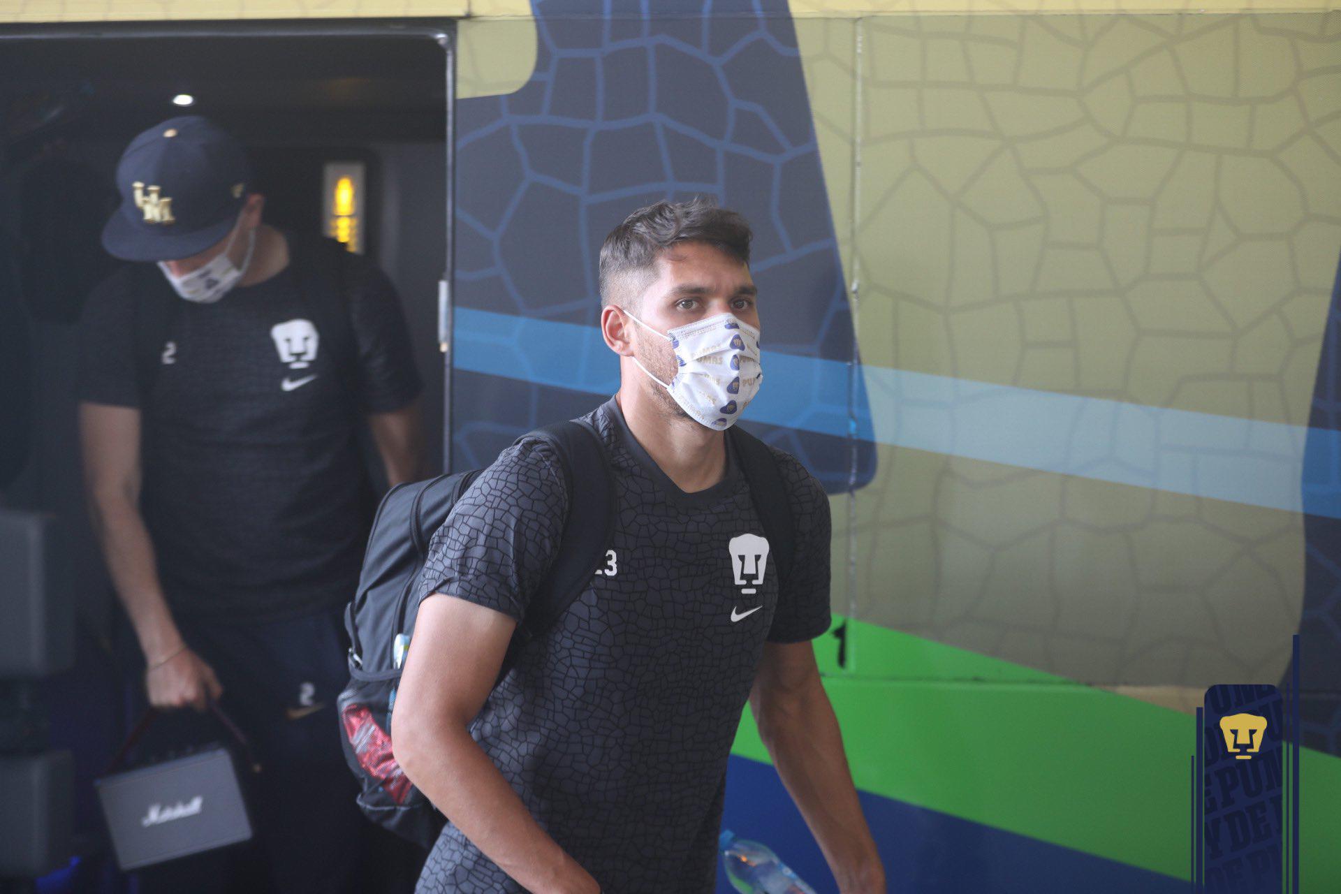 $!Pumas aterriza en Mazatlán para encarar este sábado a los Cañoneros