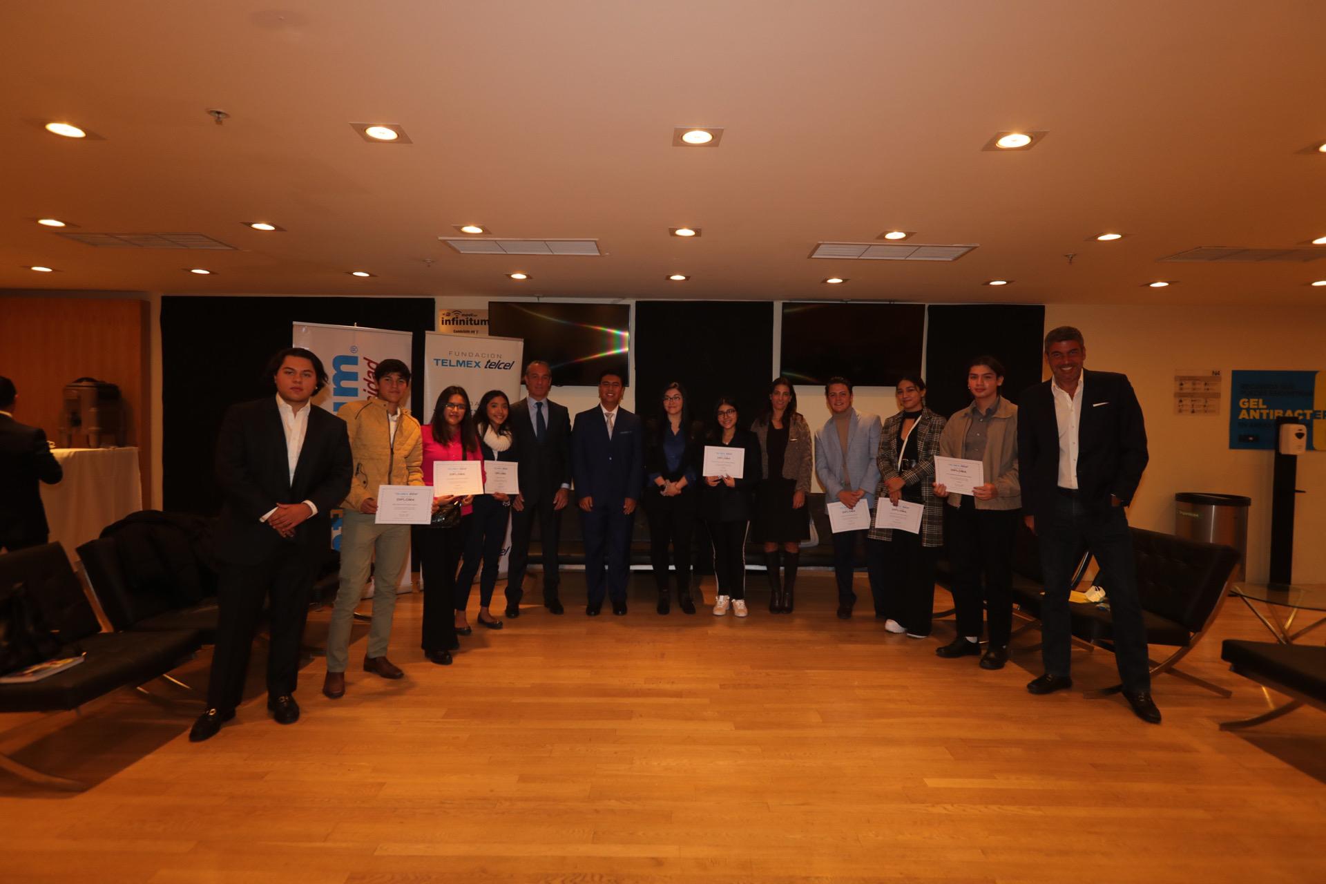 $!Jóvenes de todo México se integraron como nuevos becarios de Fundación Telmex Telcel