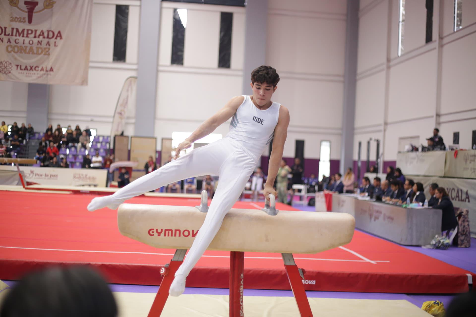 $!Sinaloa sumó tres oros, dos platas y un bronce en Olimpiada Nacional de Gimnasia