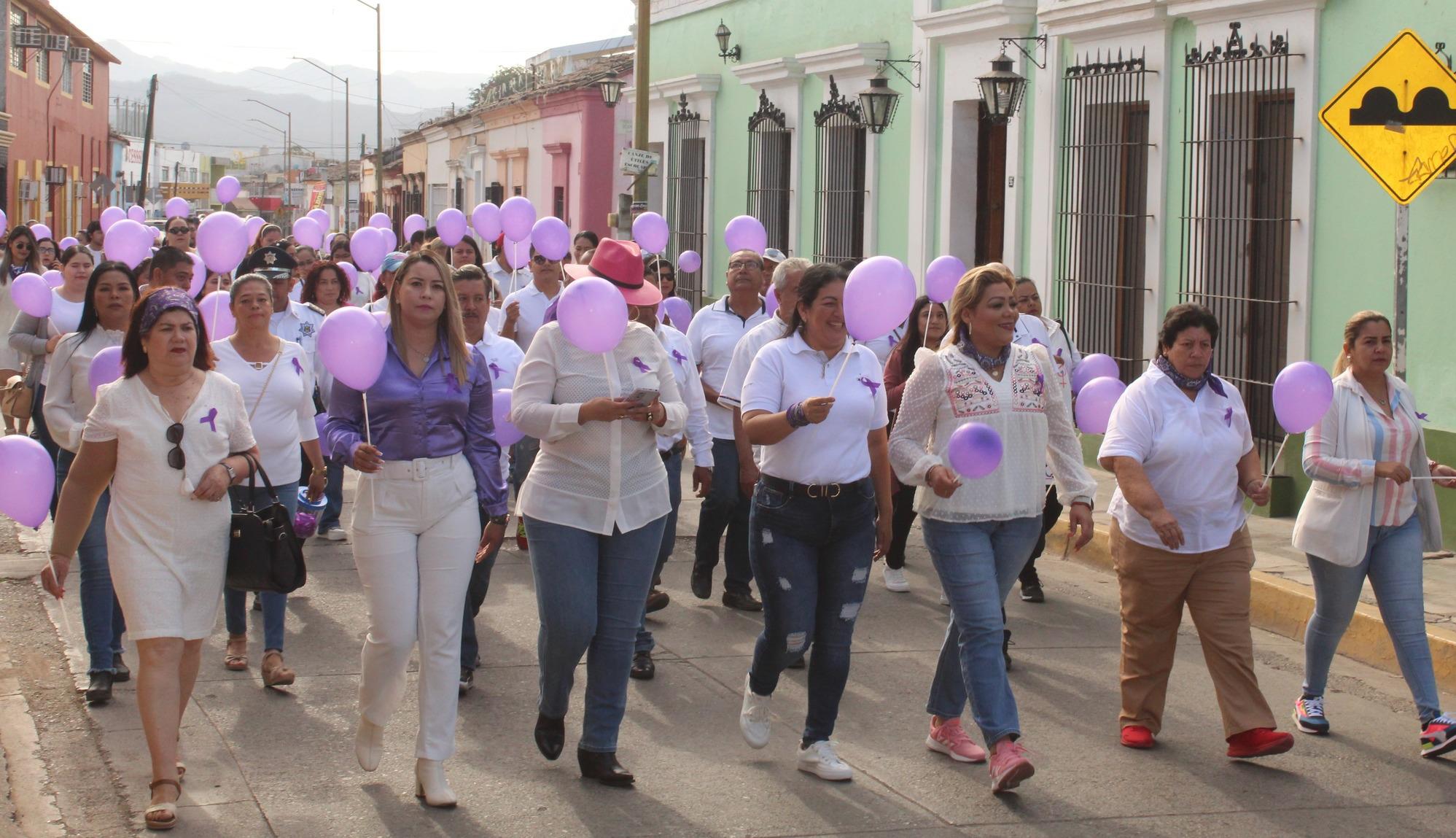 $!Muestran en mural la lucha de las mujeres rosarenses
